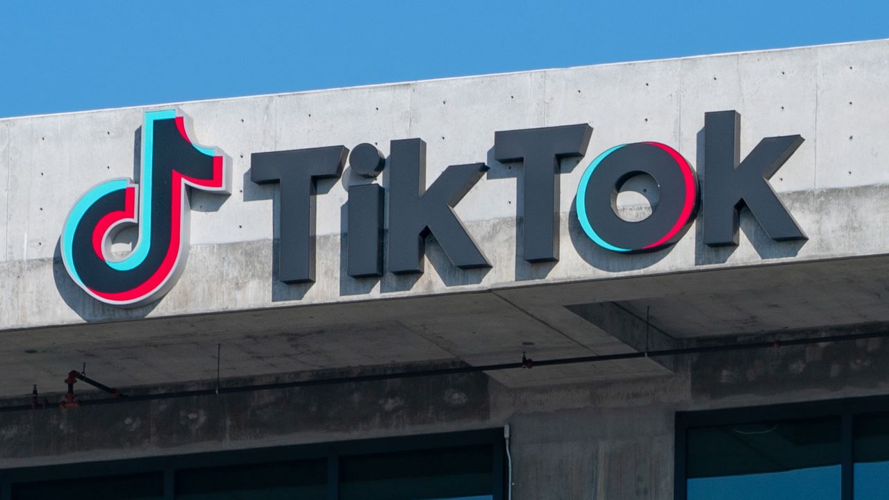 TikTok reaches agreements on new US joint venture with closing set for 2026