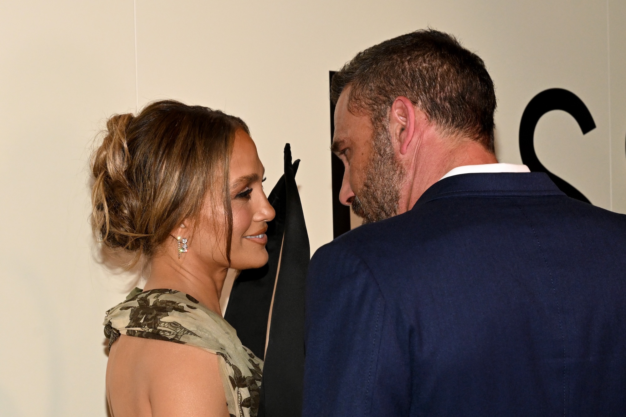 Exes J. Lo and Ben Affleck Reunite at ‘Kiss of the Spider Woman’ Premiere