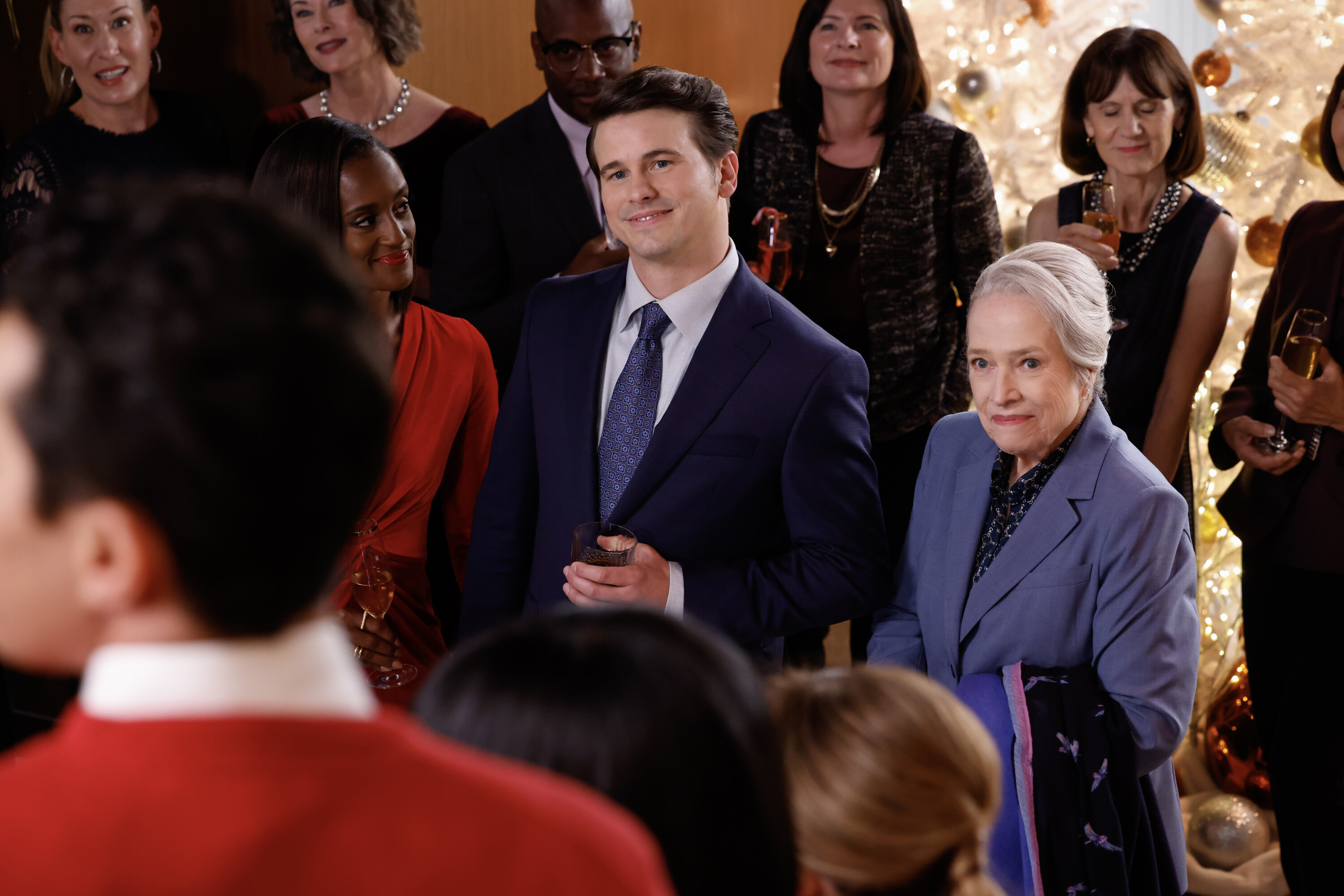 Matlock's Jason Ritter Wants to Help Justin Hartley Solve Cases on 'Tracker'