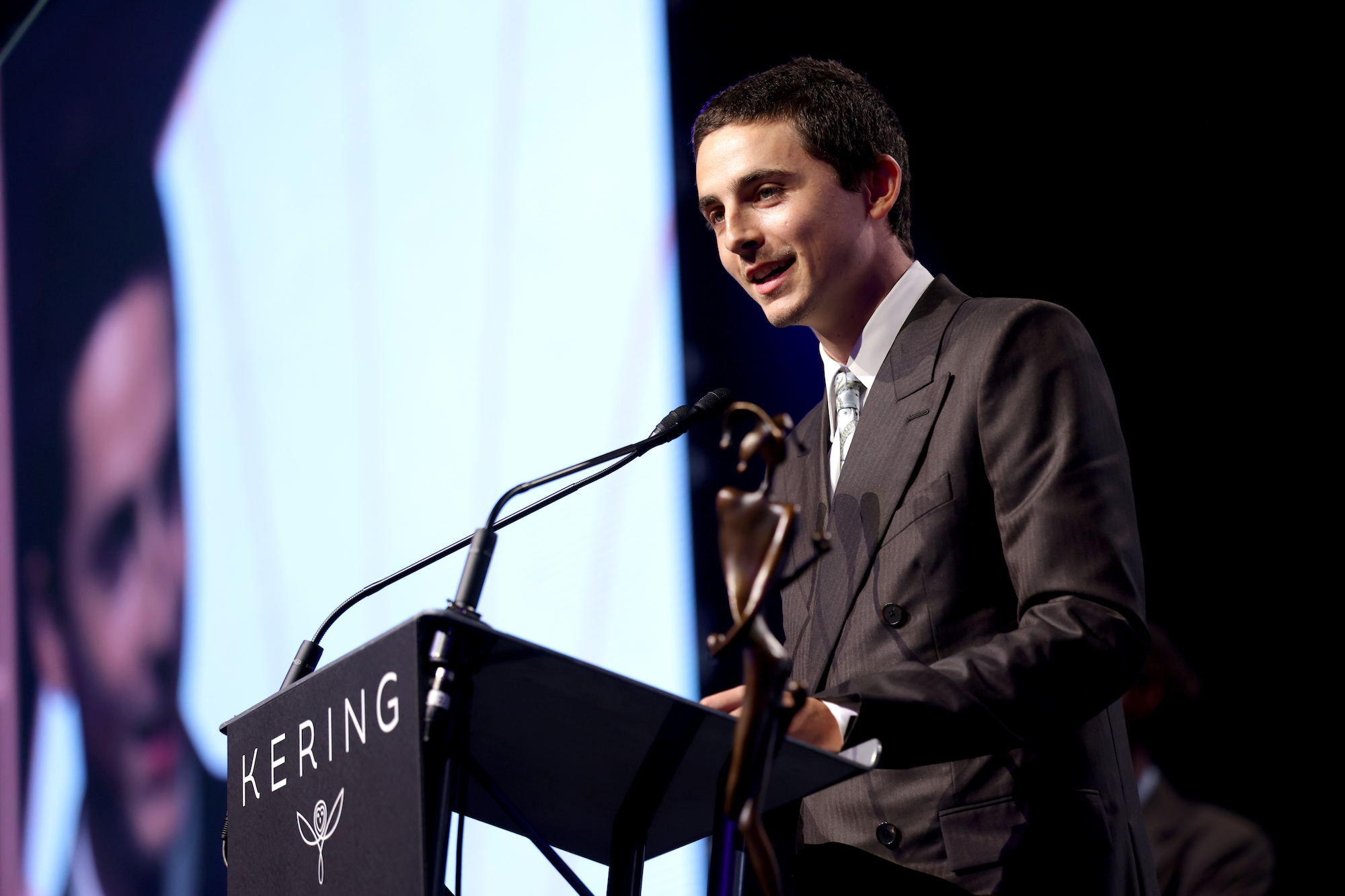 Kylie Jenner Wears 'Marty Supreme' Orange to Support BF Timothee Chalamet 