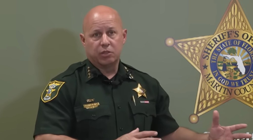 Florida Cop Arrested Following Front Yard Fight With Teenage Daughter