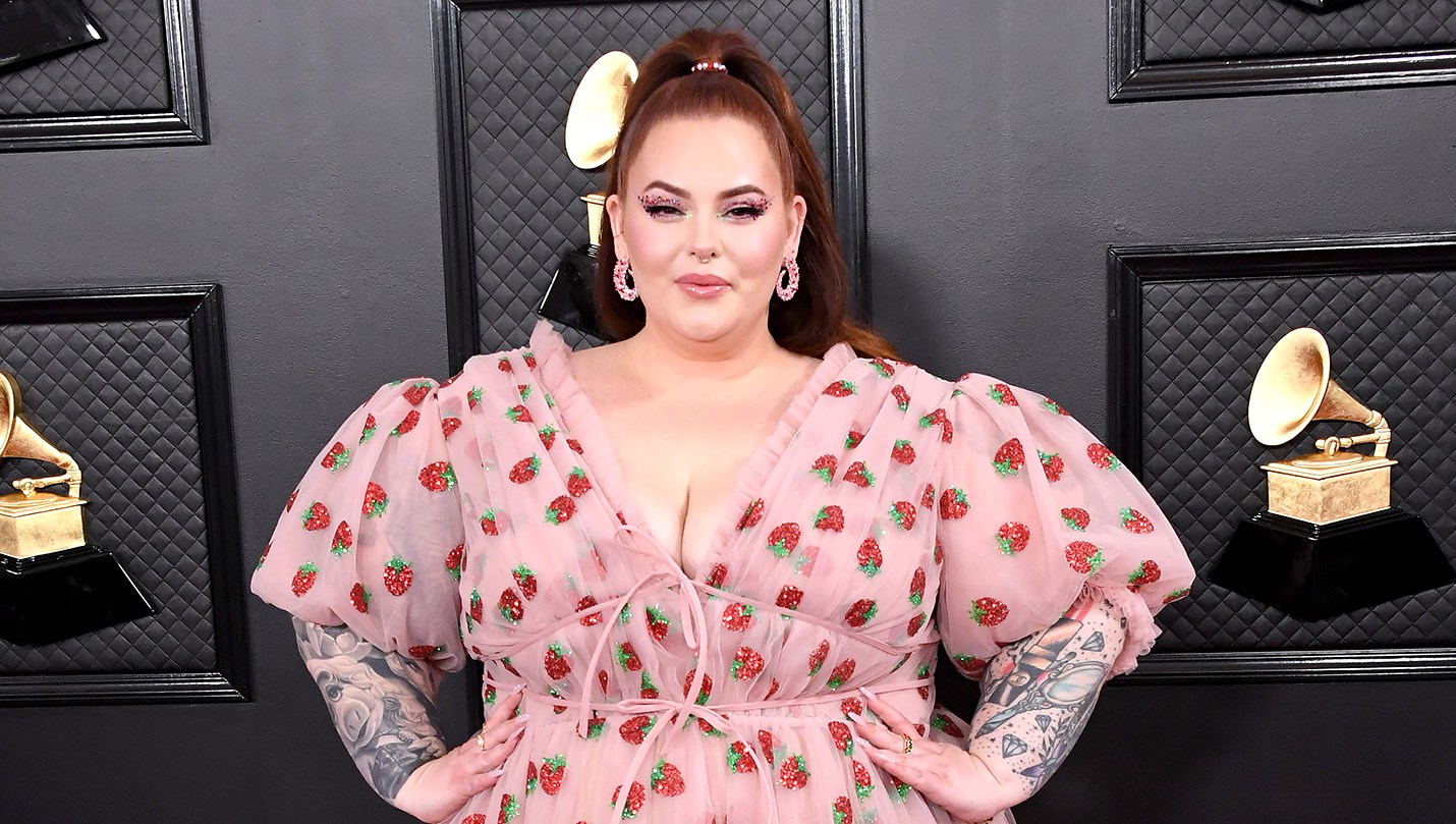 Tess Holliday Says She Was Denied Life Insurance for Weighing Over 300 Lbs