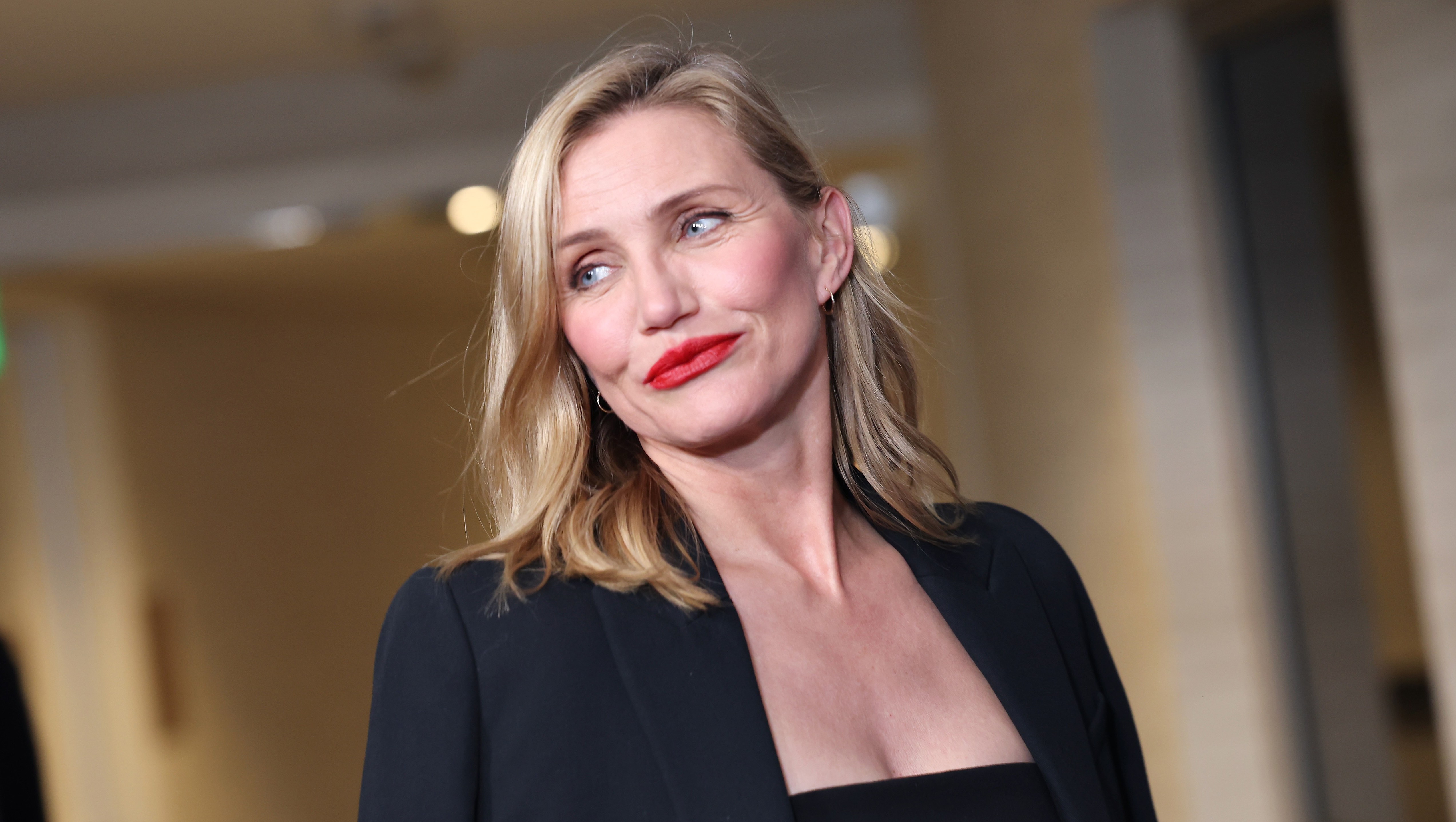 Cameron Diaz's Sneaker Style Is Oddly Elegant, Thanks to This 1 Detail