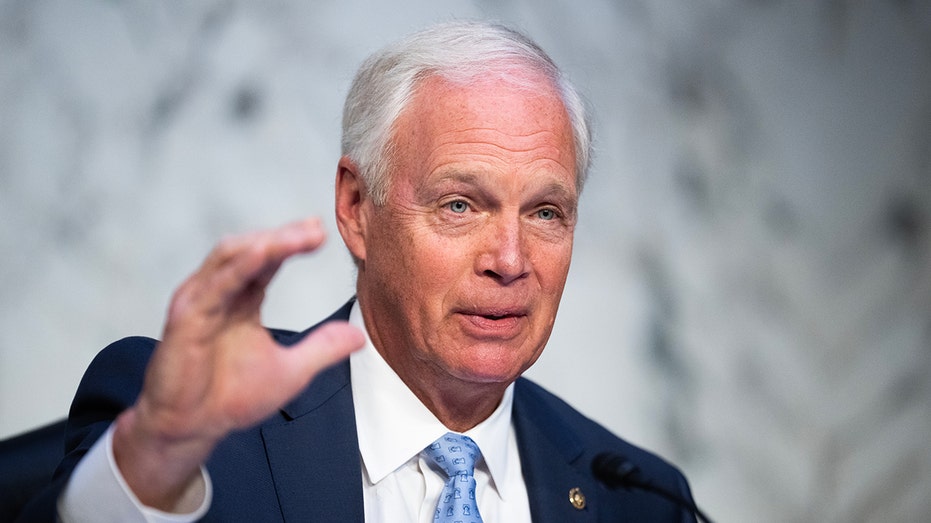 Johnson demands NARA turn over records related to Biden's mental 'decline' amid Senate probe of 'cover-up'