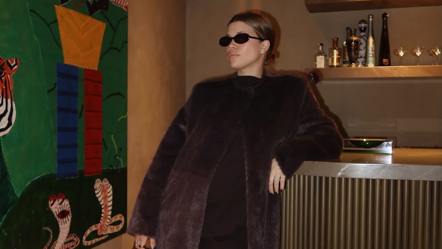 Celebs Who Have Nailed the Monochrome Trend: Sofia Richie and More