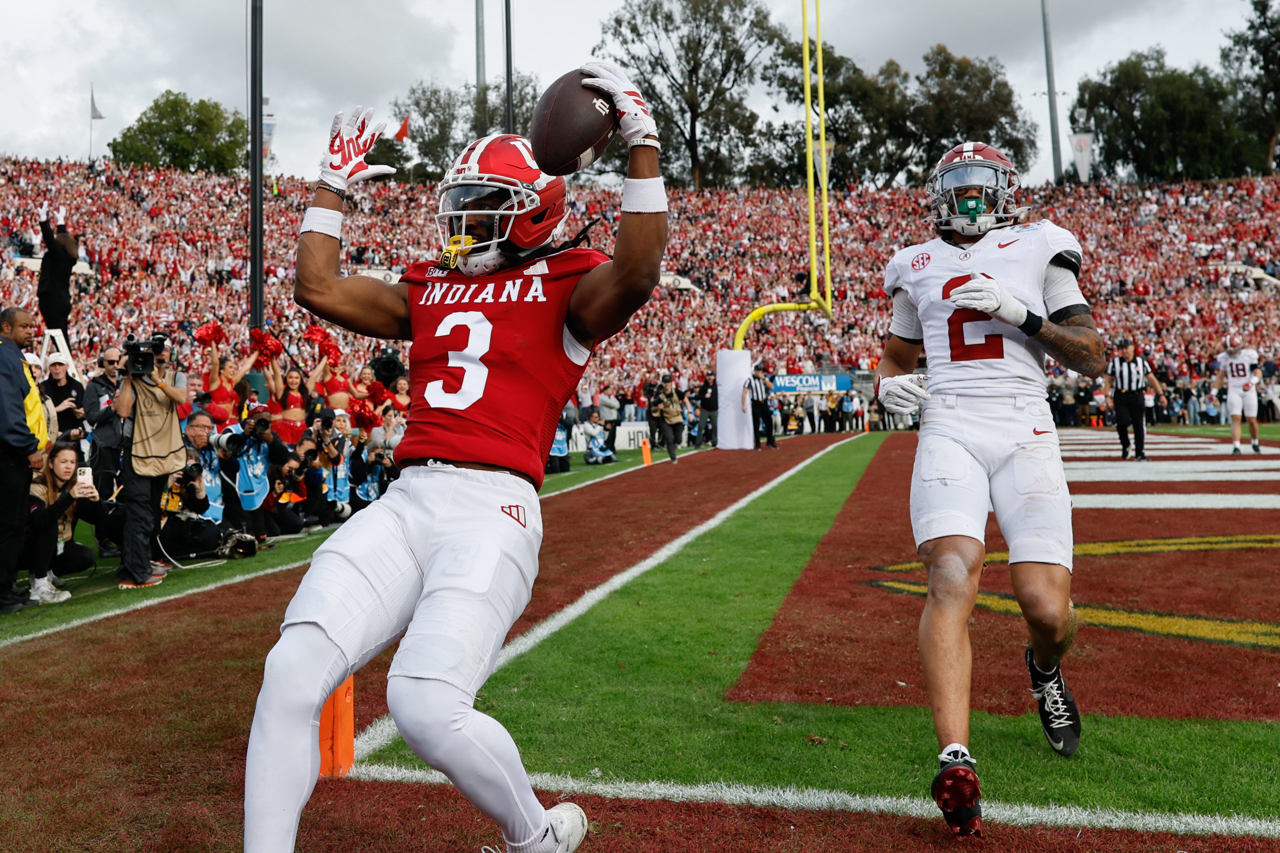 DraftKings Sportsbook: How to Bet on the Indiana vs Oregon Peach Bowl and Claim $300