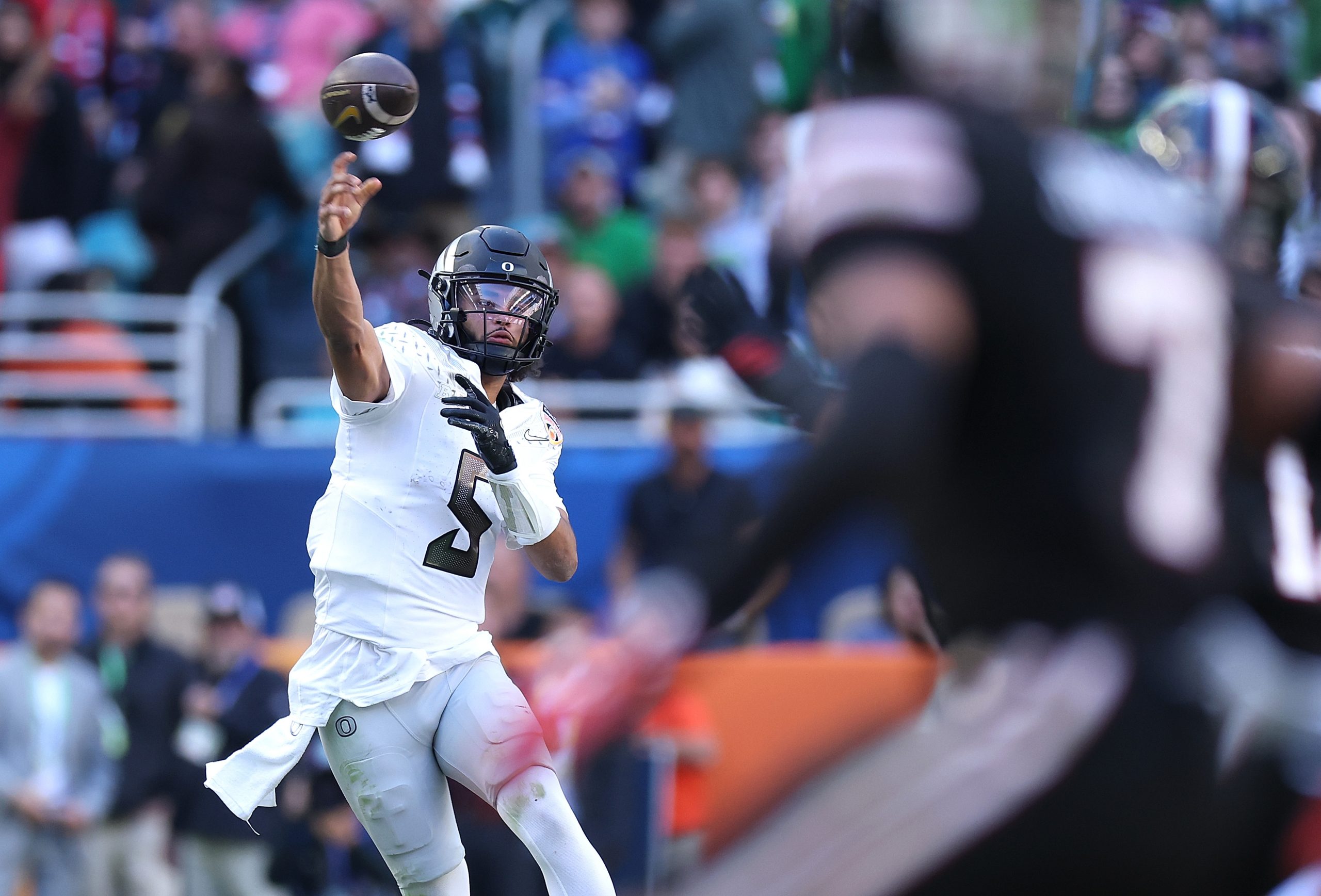 FanDuel Sportsbook: How to Bet on the Peach Bowl and Claim $300 on Your Indiana vs Oregon Picks