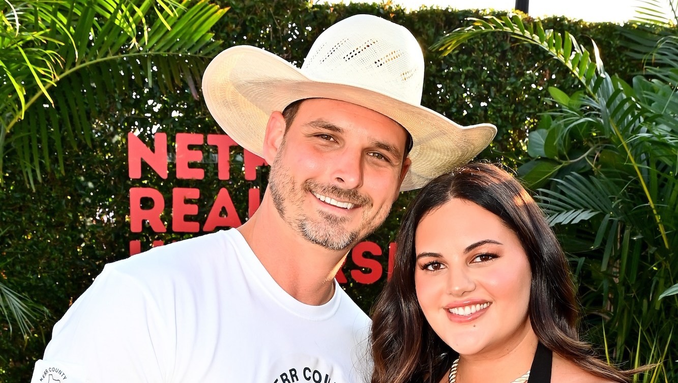 ‘Love Is Blind’ Star Alexa Shares Update Amid Ongoing Divorce From Brennon