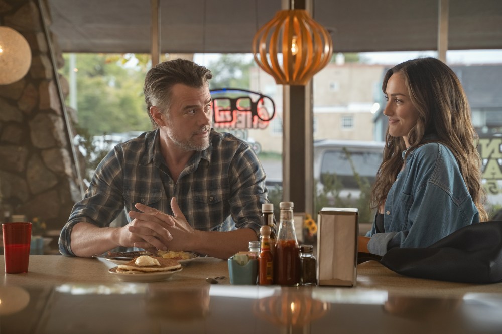 Netflix Reveals Ransom Canyon's Premiere Date, 1st Look After Cast Exits
