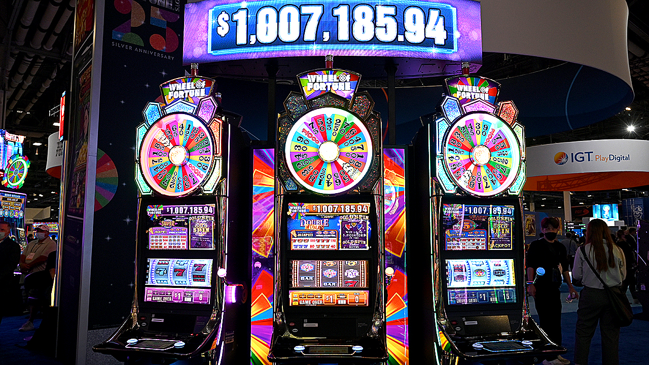 Nevada player turns $3 bet into $1M jackpot on 'Wheel of Fortune' progressive slot machine