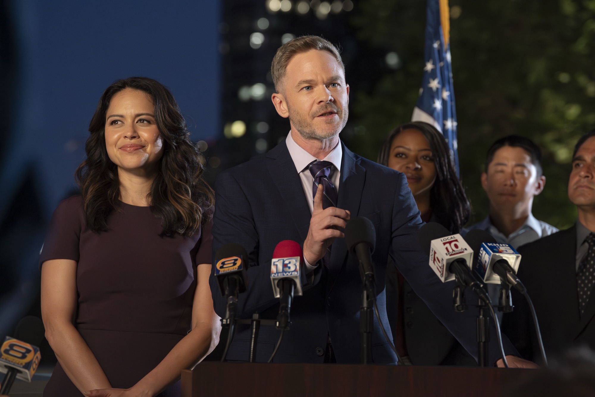 'The Rookie' Stars Tease Wesley, Angela's 'Intense' Lead-Up to DA Election