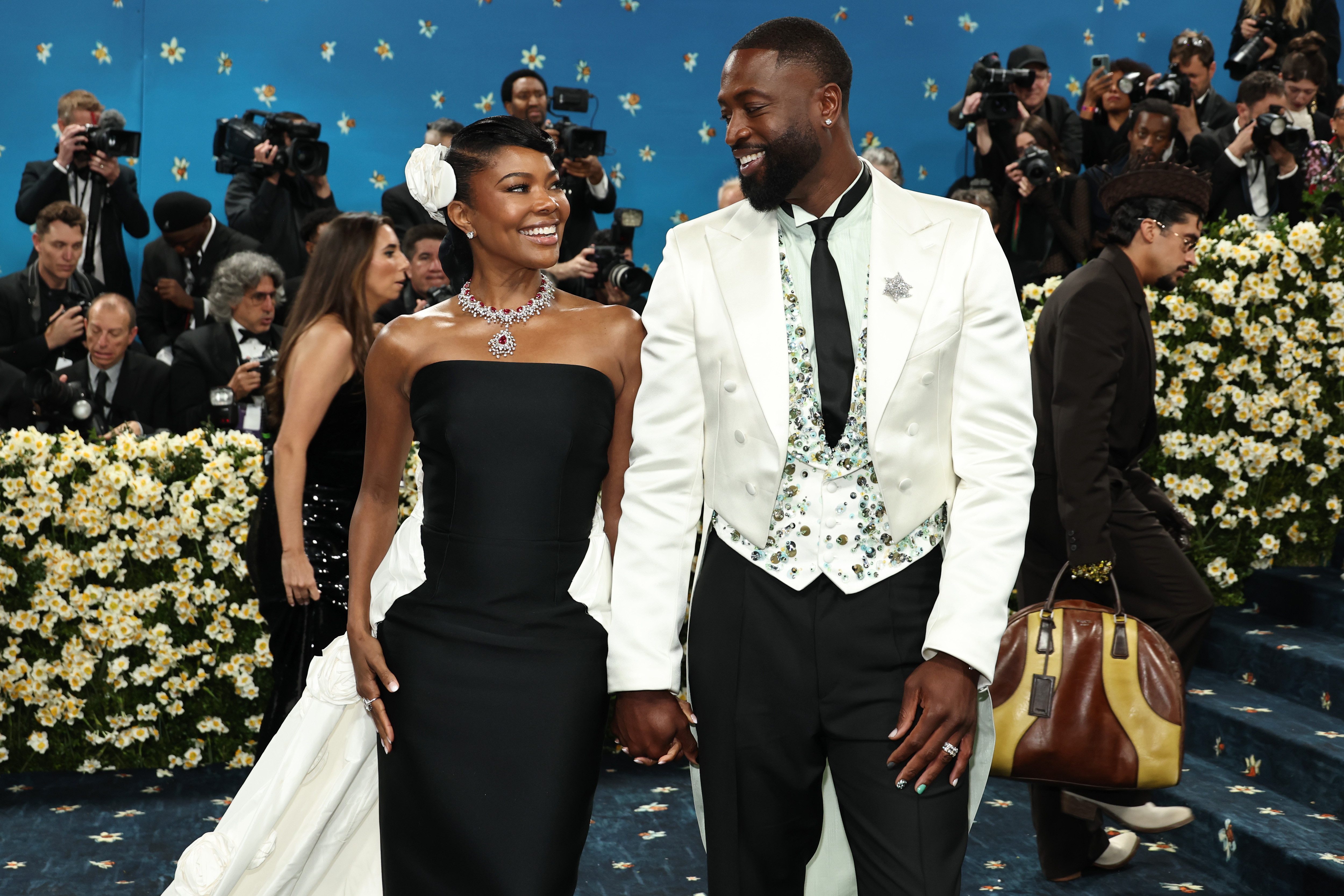 Gabrielle Union Says Dog Poops on Dwyane Wade's Pillow When He Leaves Home