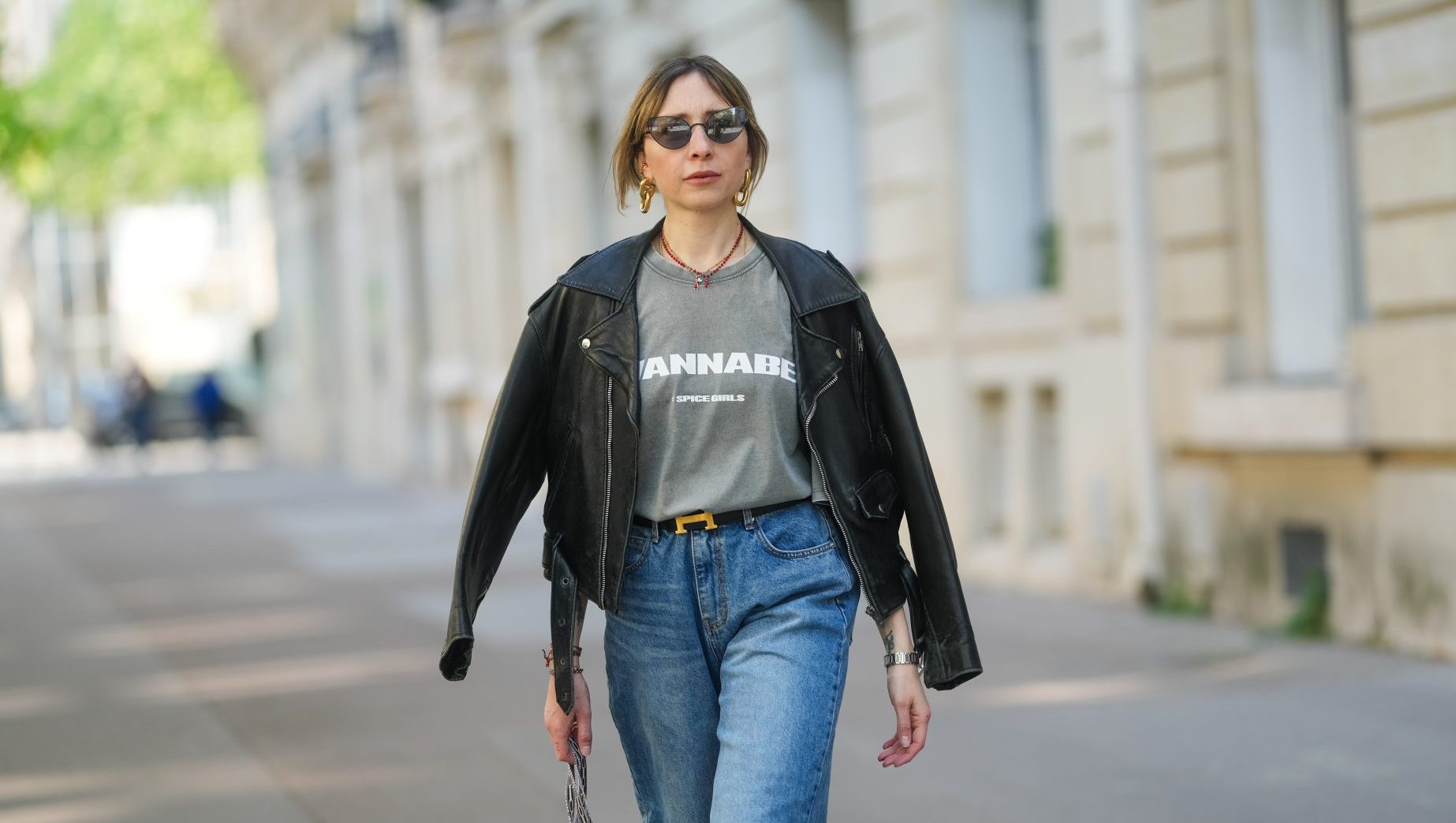 These 21 Throw-On-and-Go Tops Are Getting Us Through the End of Summer