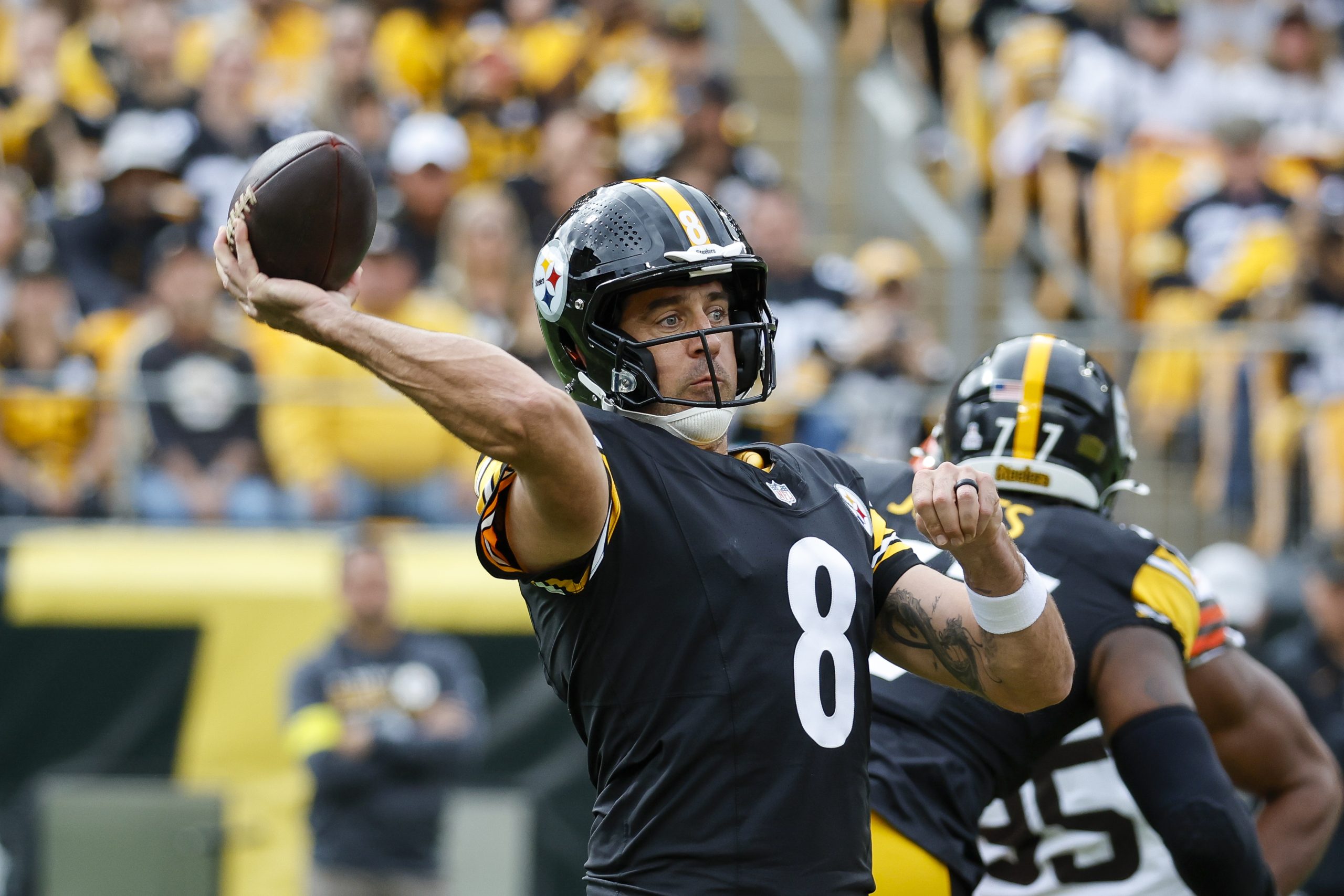 FanDuel TNF Bonus: Bet $5, Get $300 If Your Bengals vs Steelers Thursday Night Football Bet Wins