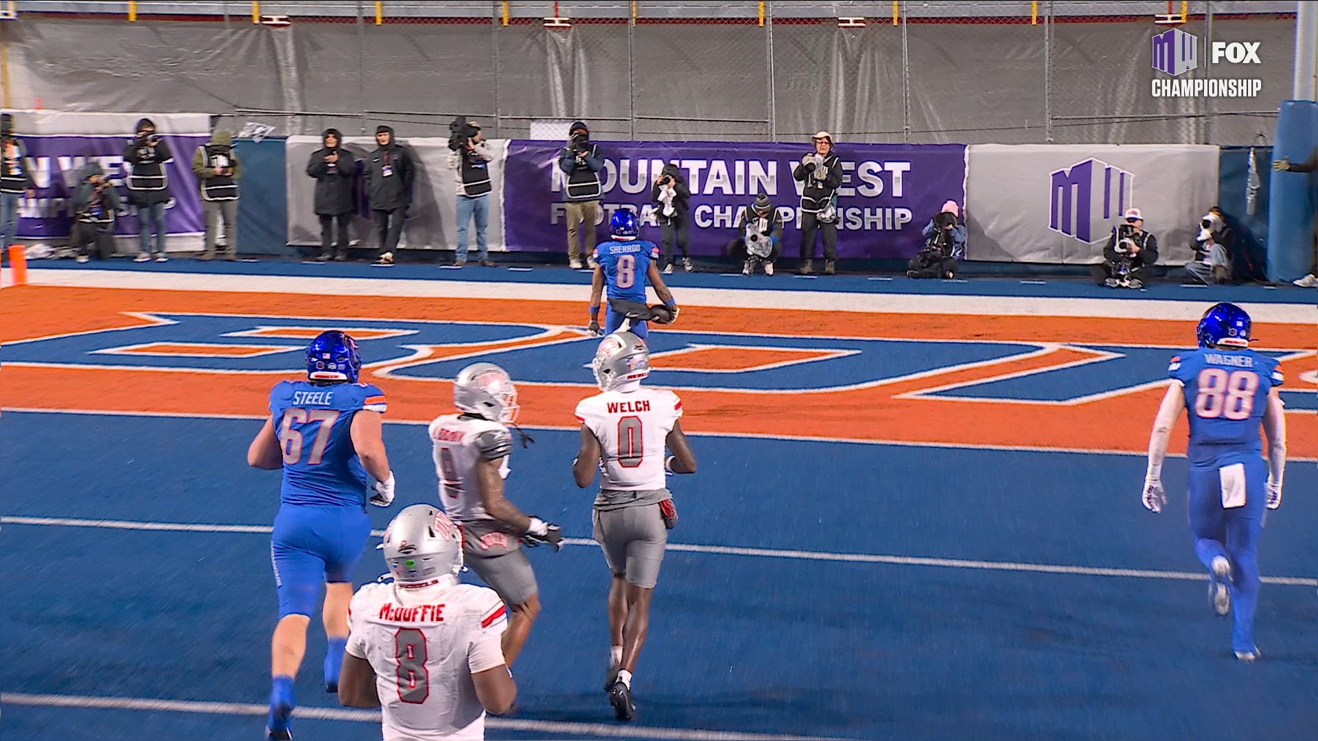 Boise State’s Maddux Madsen connects with Malik Sherrod for 40-yard TD, extending lead over UNLV