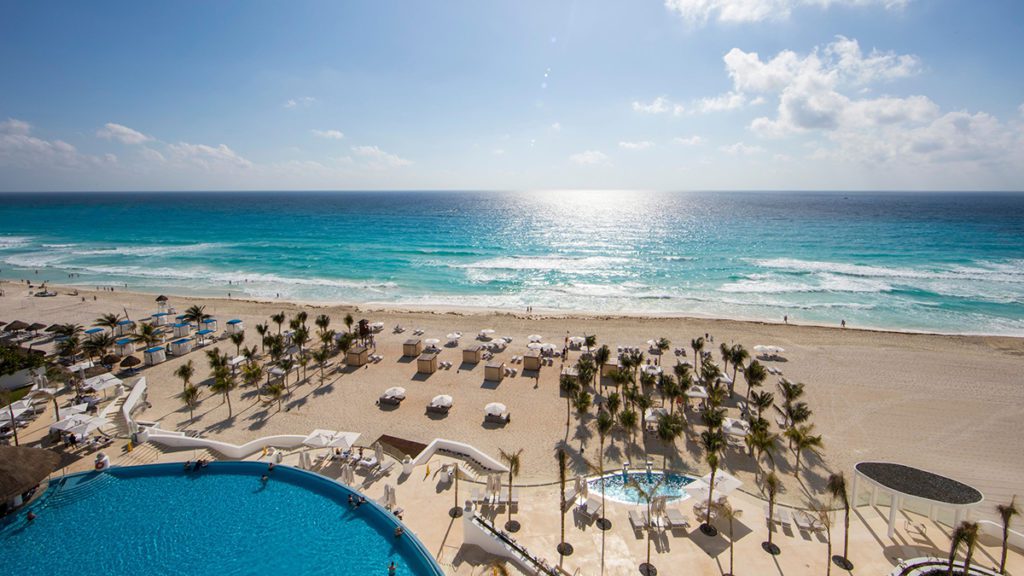 15 Resorts in Cancun for a Mexican Caribbean Beach Escape