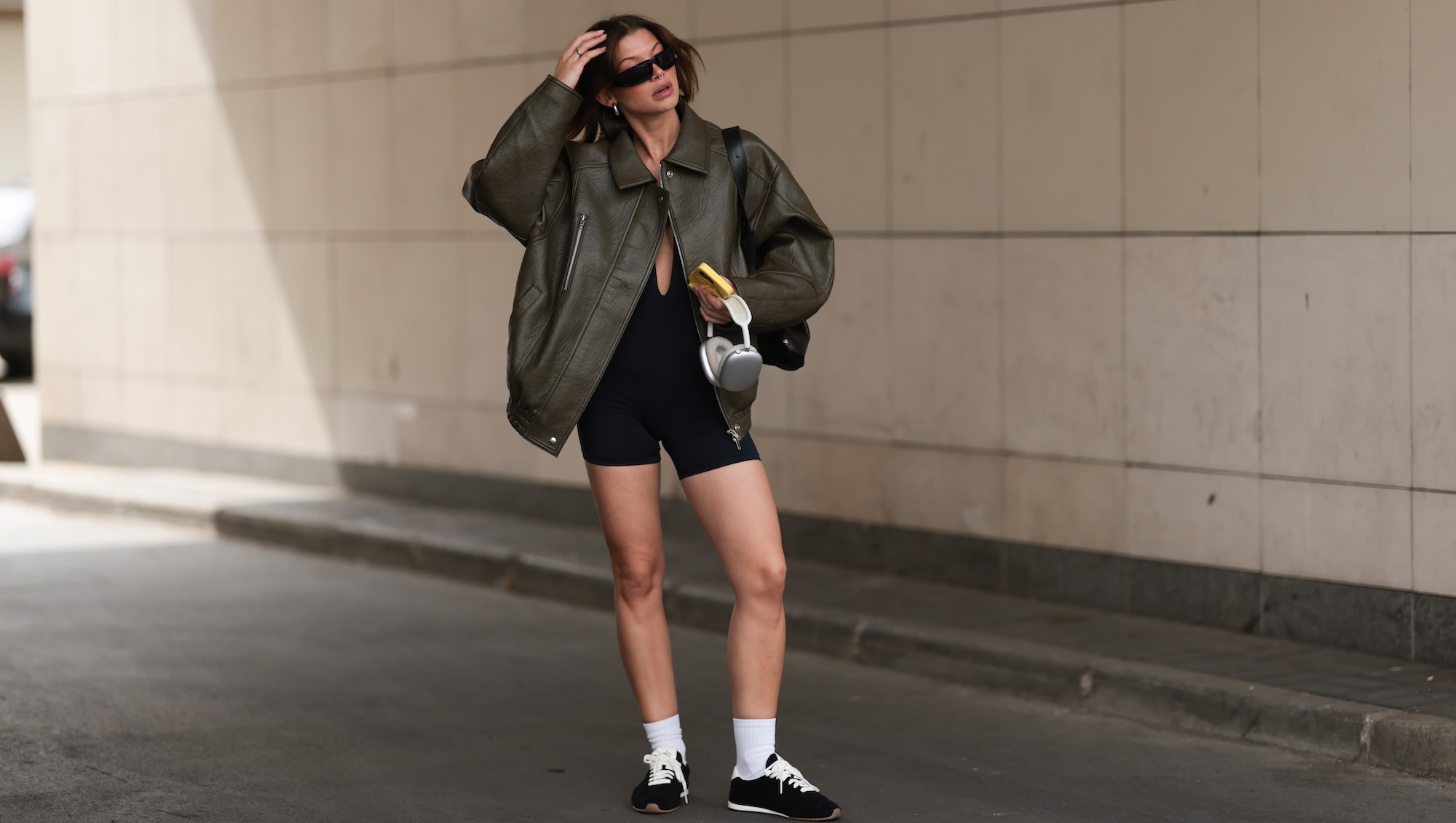 Alo Yoga's Big End-of-Year Sale Has Luxe Activewear — Up to 40% Off