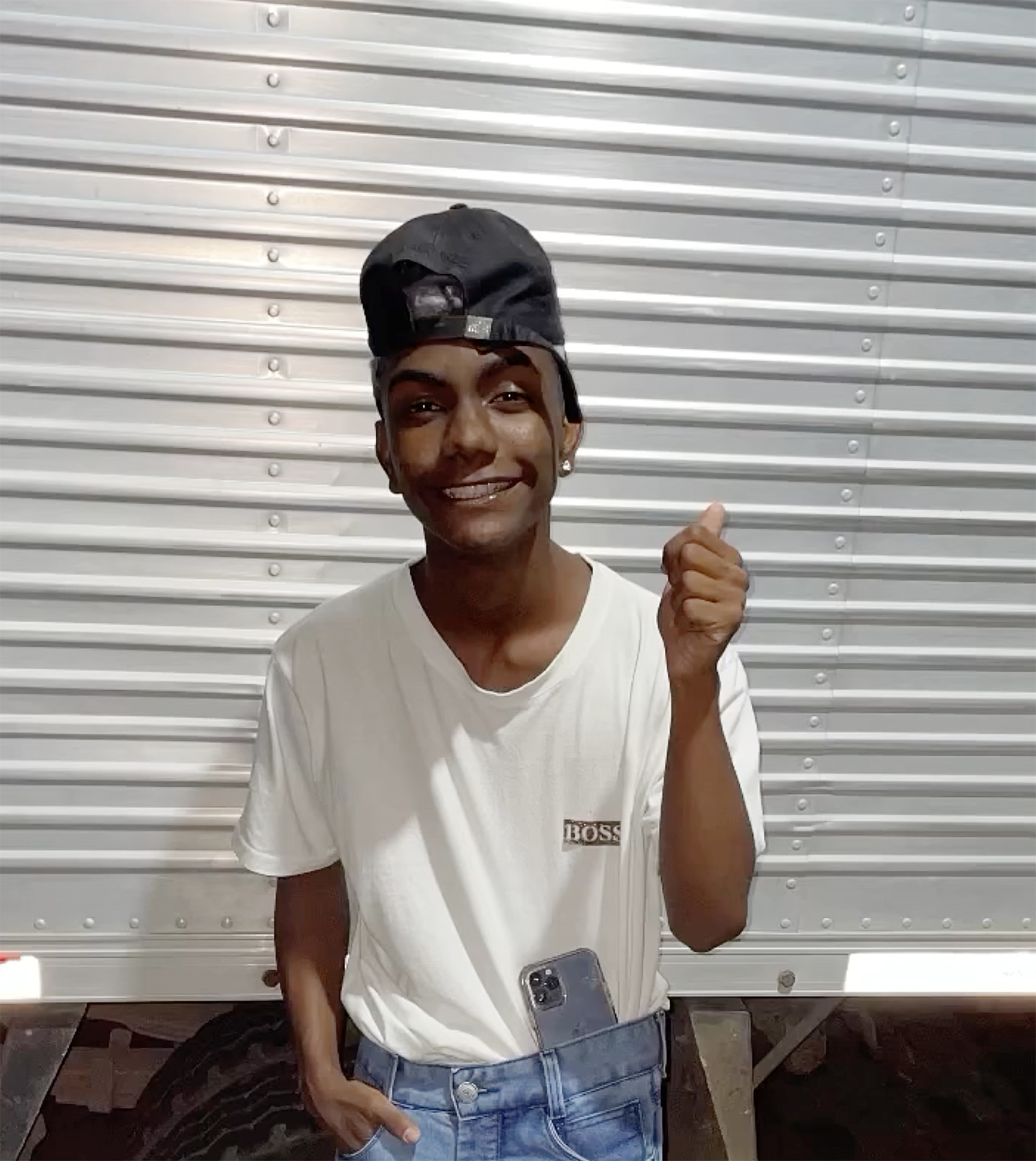 Influencer Valioso, 20, Dies in Car Accident While on Vacation: Report