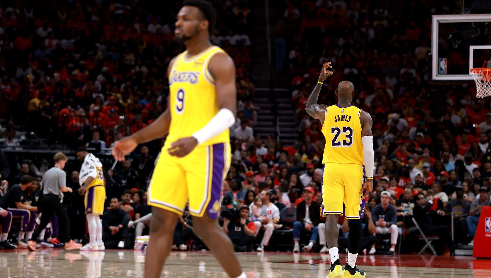 LeBron James Criticizes Rockets for ‘Disrespect’ Surrounding Son Bronny