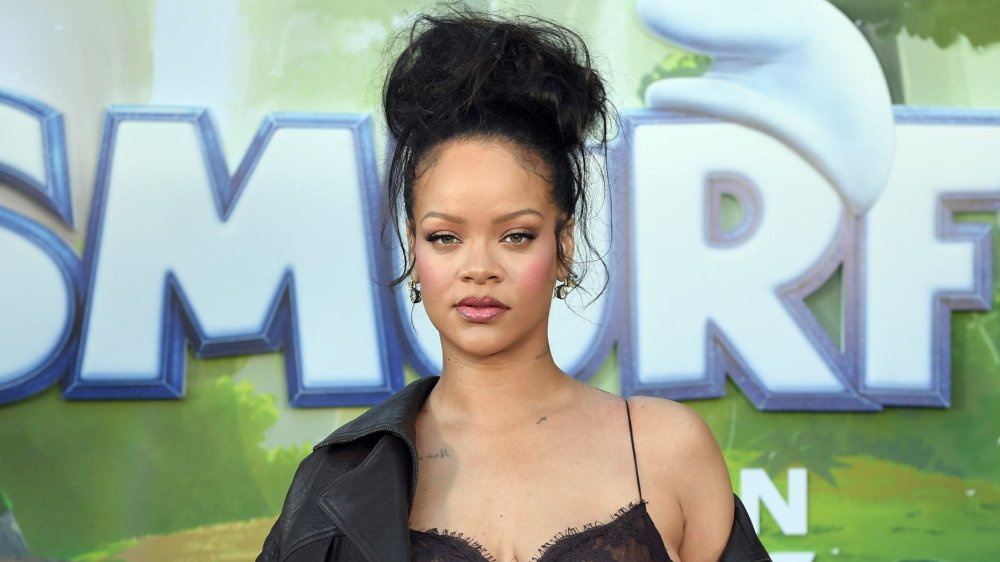 Love Rihanna’s Stylish Cargo Pants? This $39 Pair Nails the Same Cool and Comfy Vibe