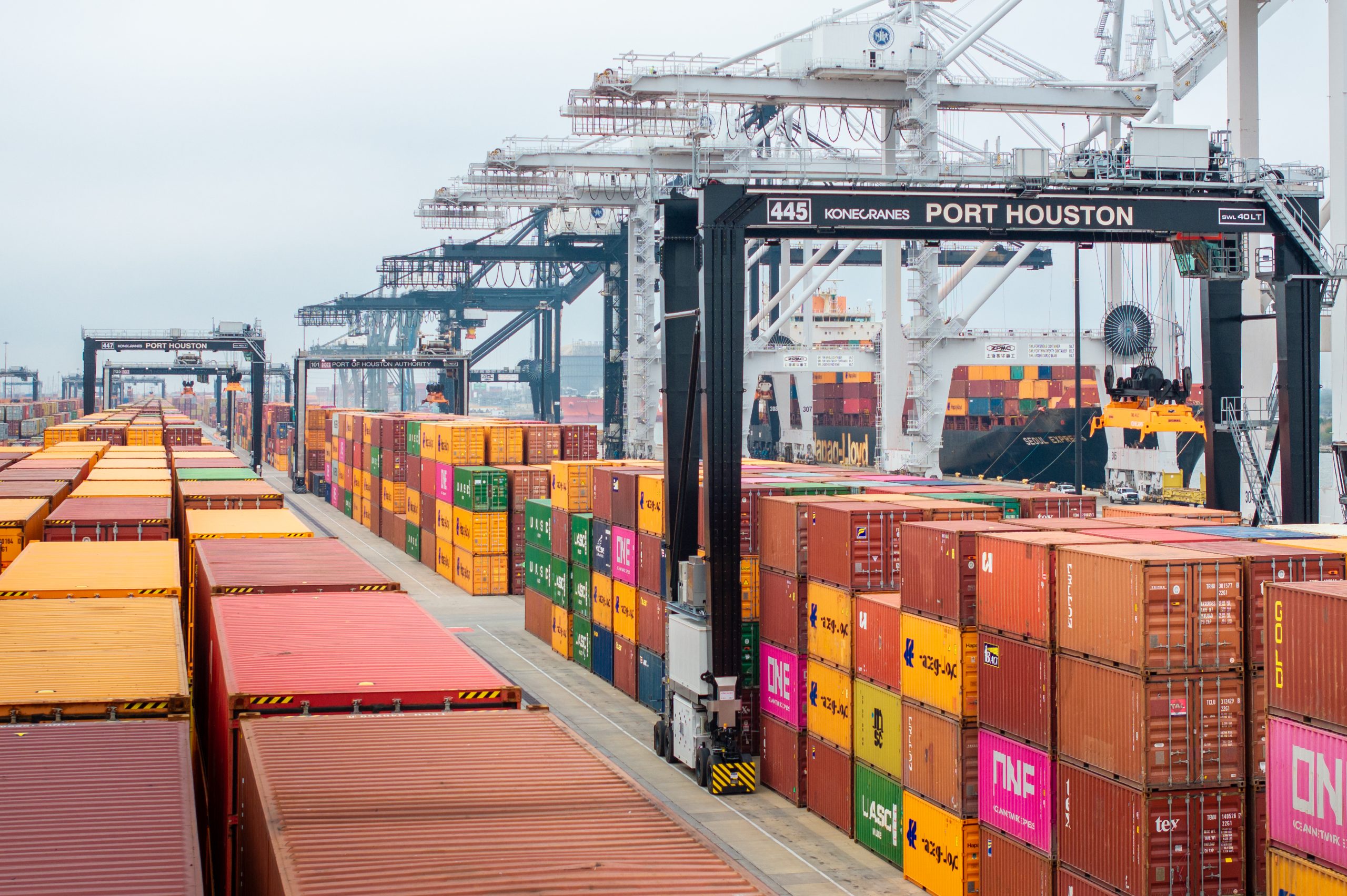 Trump's tariff revenues are hitting record-highs, generating $100 billion so far this year