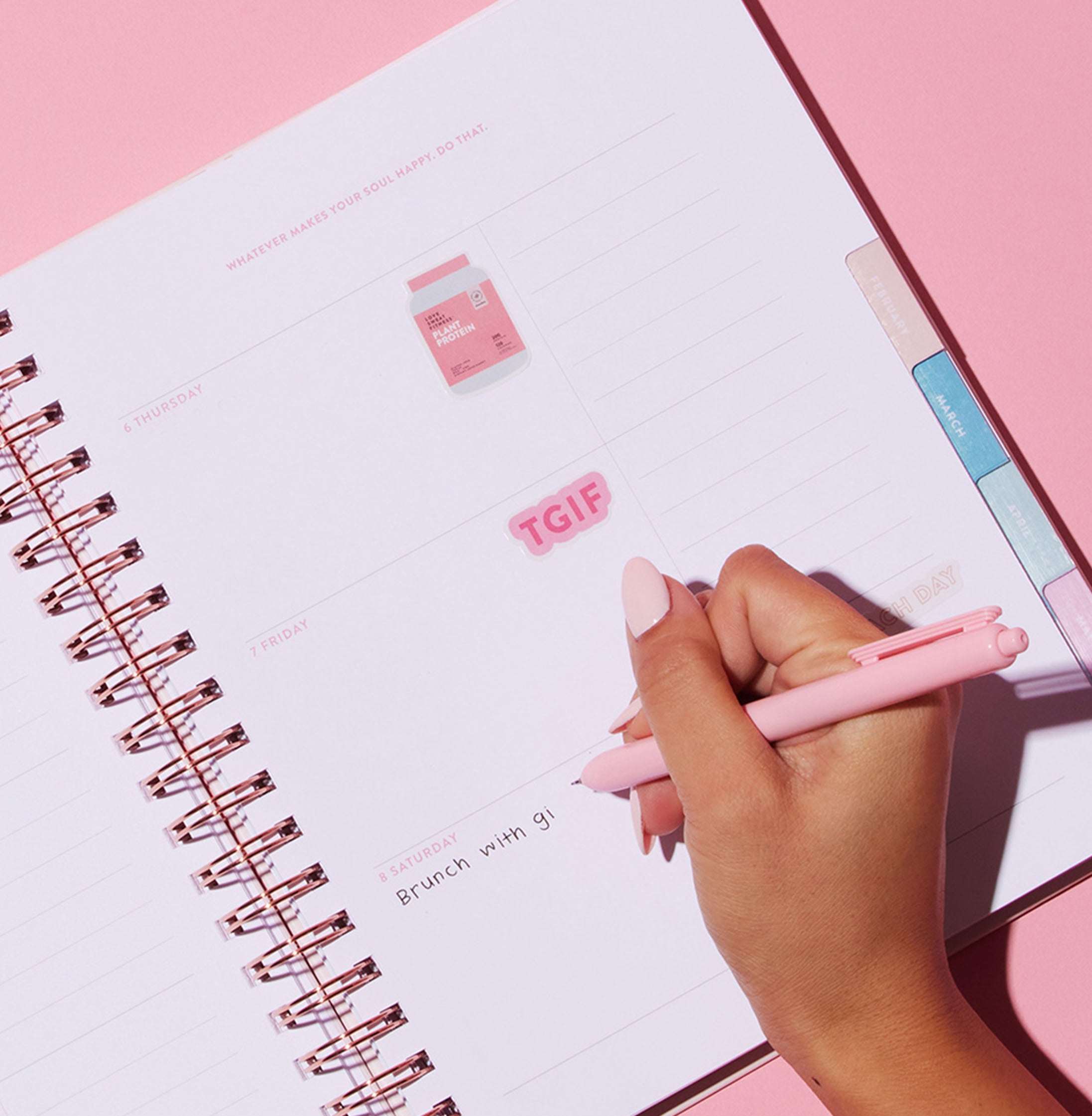 How to Stay on Track While Traveling