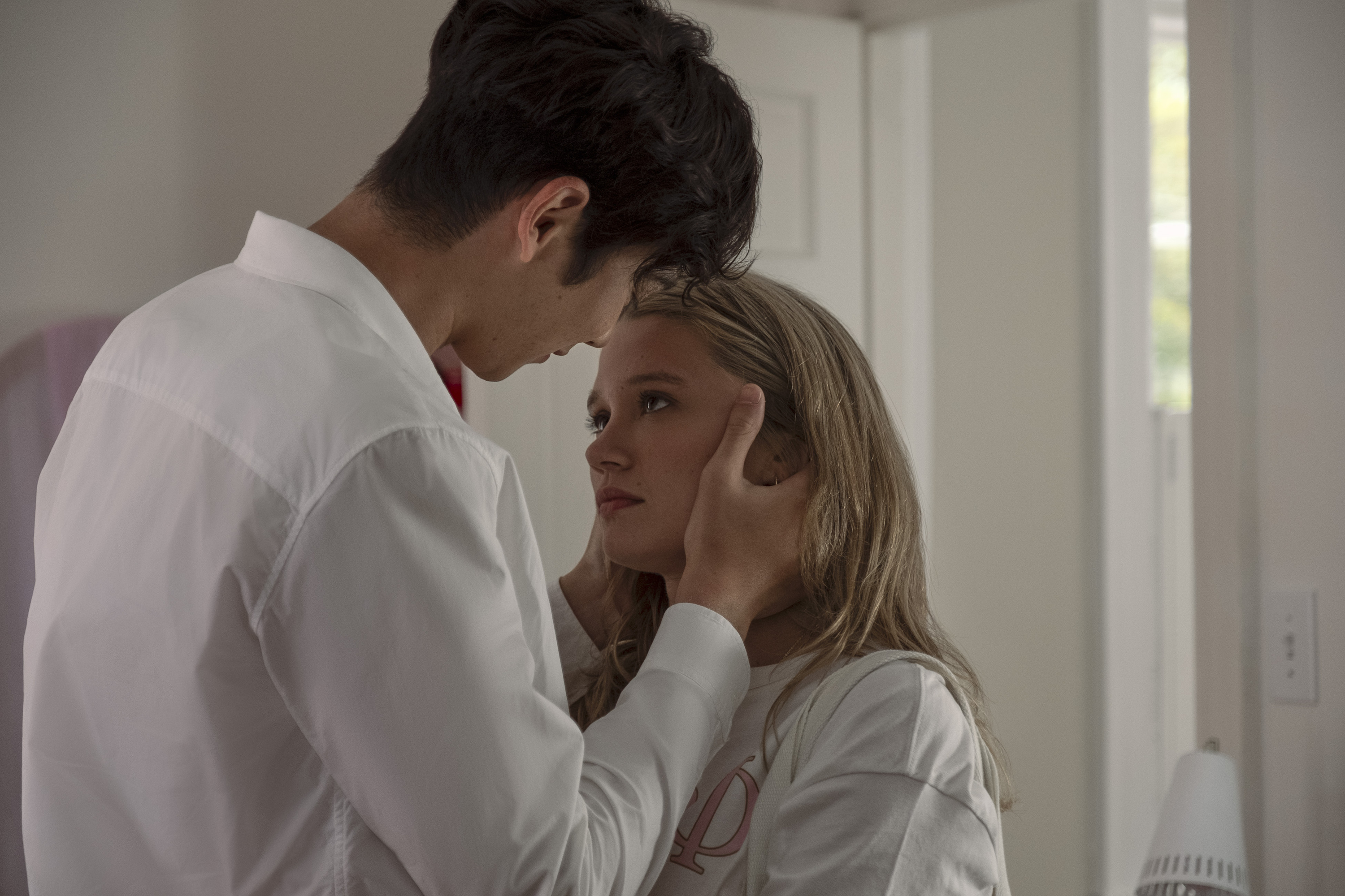 Why Do 'Summer I Turned Pretty' Fans Think [Spoiler] Is Pregnant?