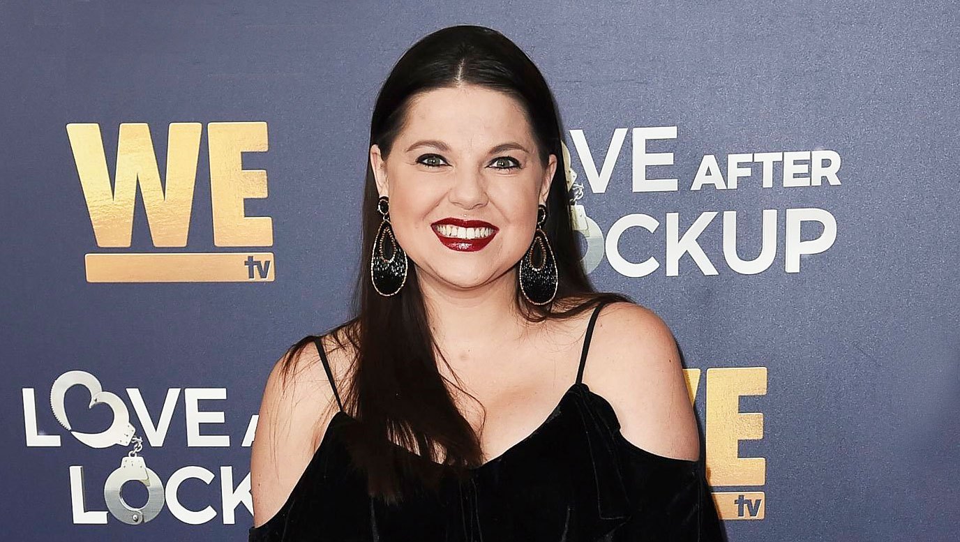 Inside Amy Duggar's Estranged Relationship With Her Family and Cousins