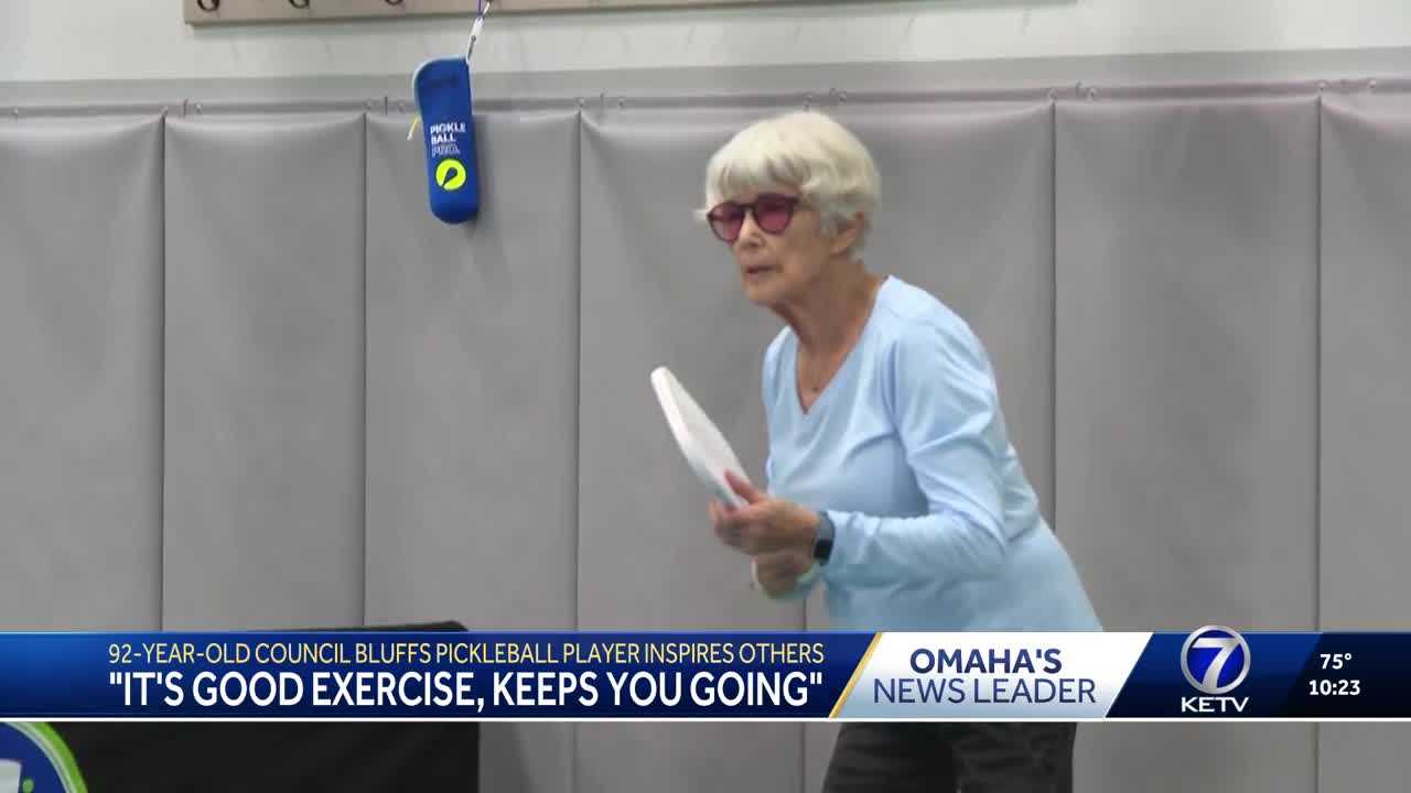 'It's good exercise, keeps you going': 92-year-old pickleball player inspires others