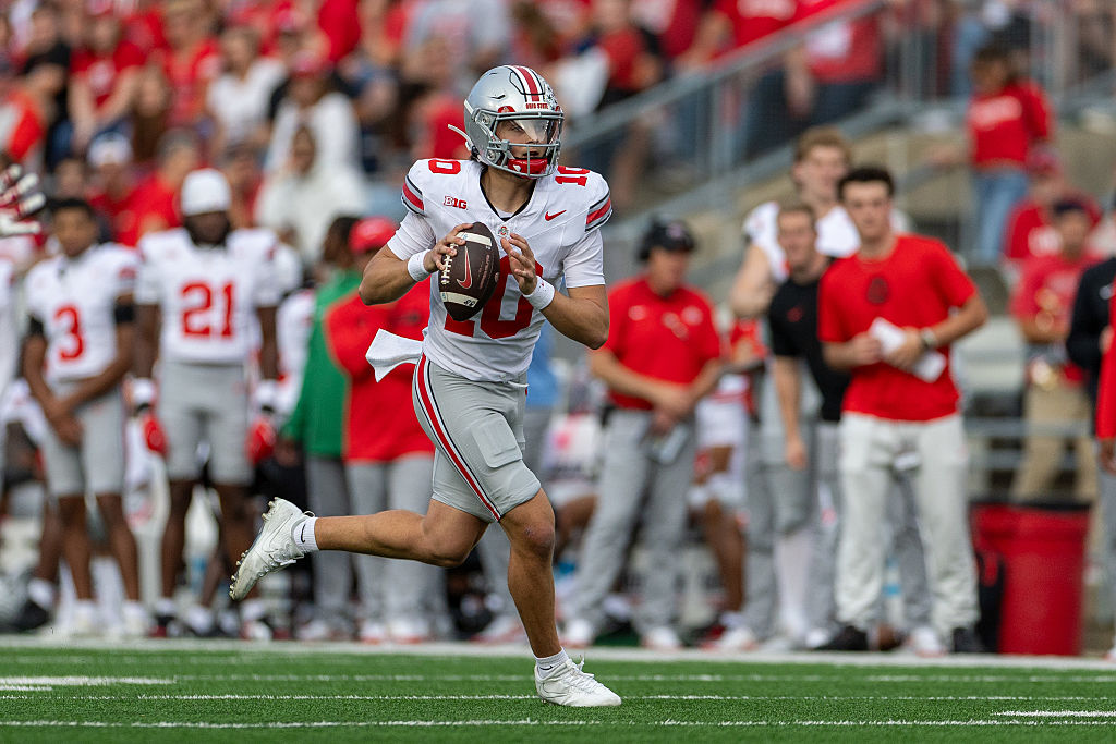 Undefeated College Football Teams 2025: 6 Unbeaten Teams Remain