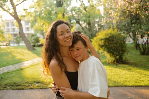 12 Middle-School Moms Share Their Best Advice For Parents &amp; Kids