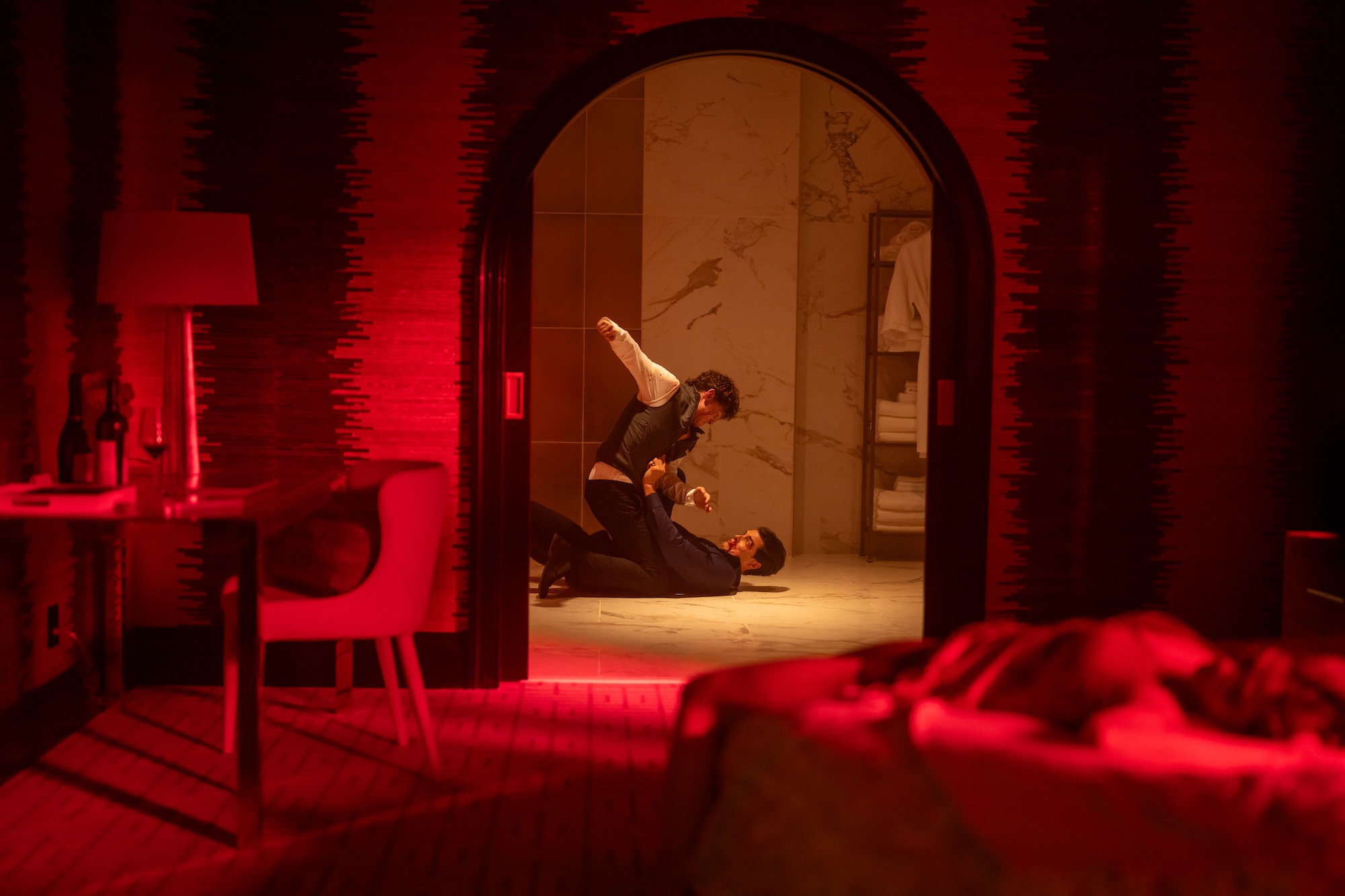 Dexter's Jack Reveals Challenges Filming Gory Scene Where He Dismembers Body