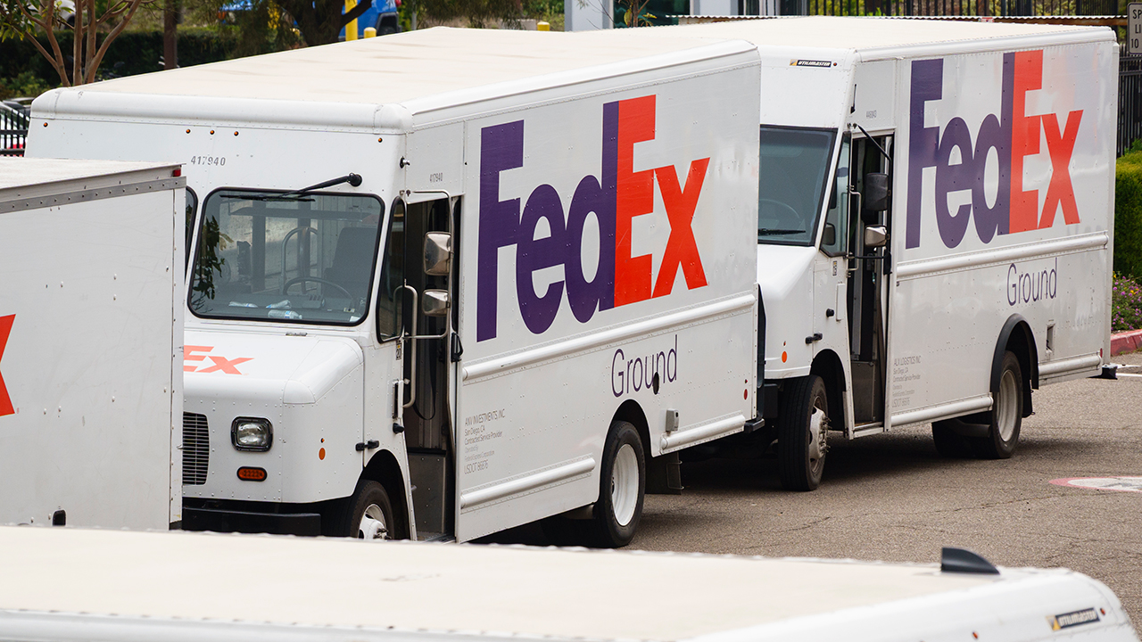 FedEx says it will return any tariff refunds to customers, shippers who paid them