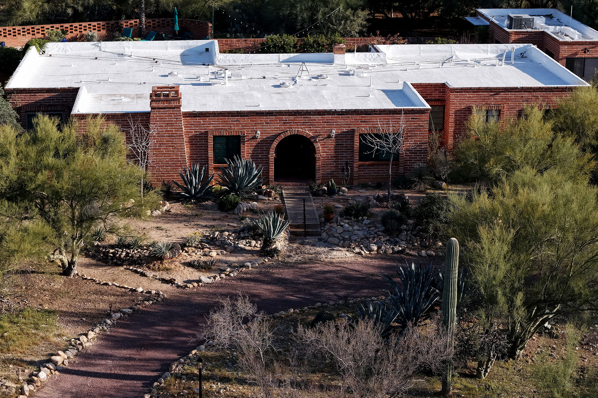 Former Homicide Sergeant Points Out Hiccups in the Nancy Guthrie Case