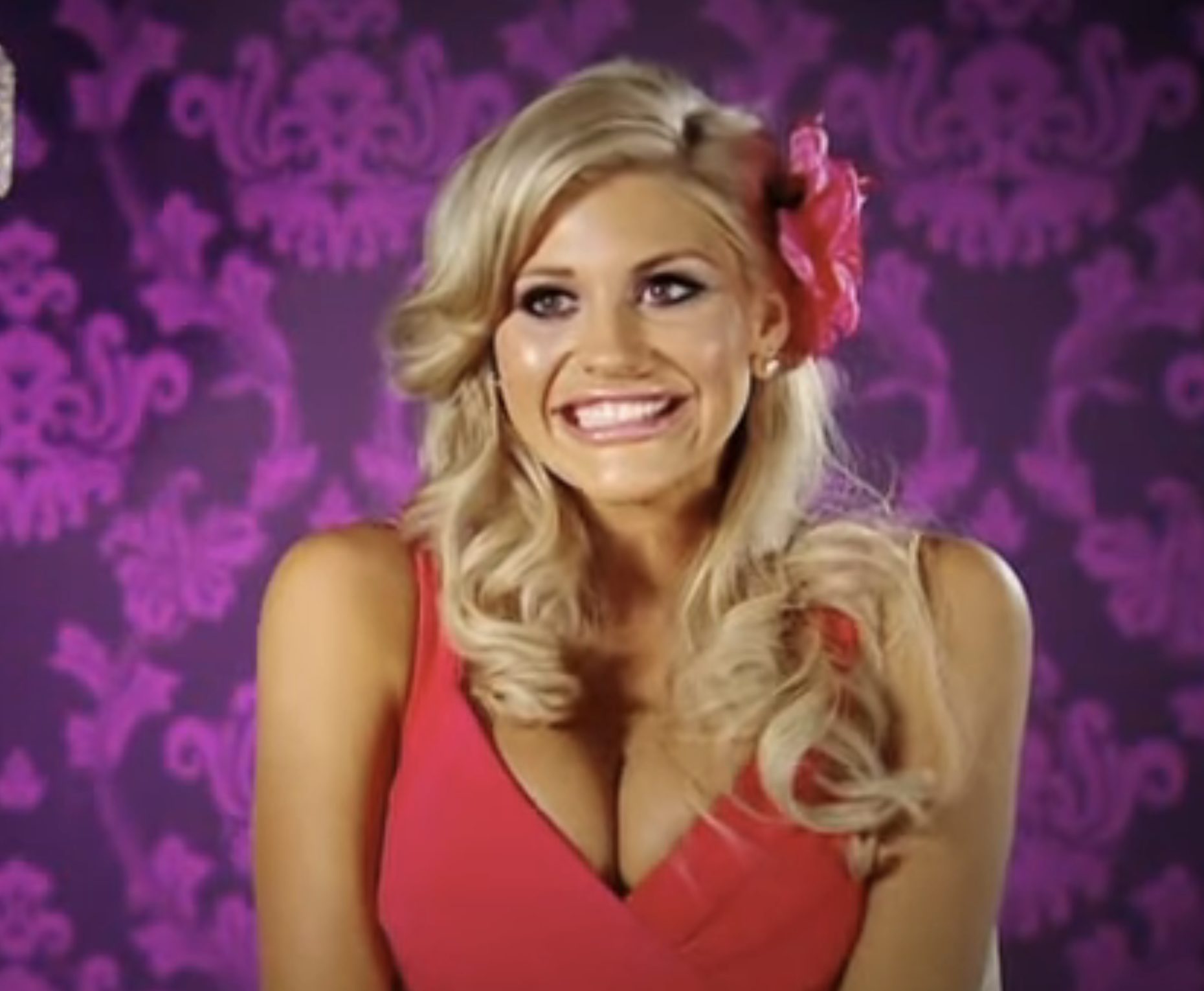 'Beauty and the Geek' Star Gives Birth in Prison After ‘Beheading Boyfriend’