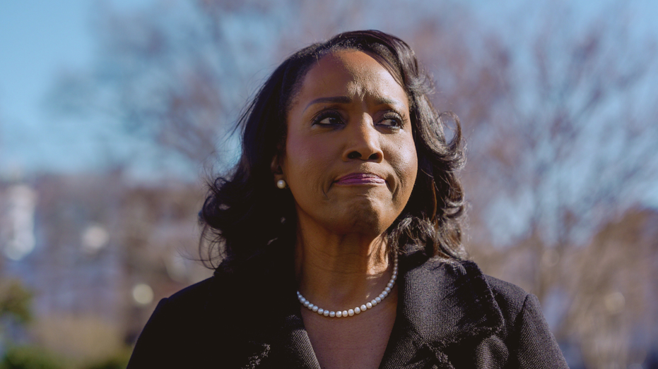 Powell warns Lisa Cook's Supreme Court case could be most consequential legal threat in Fed’s history