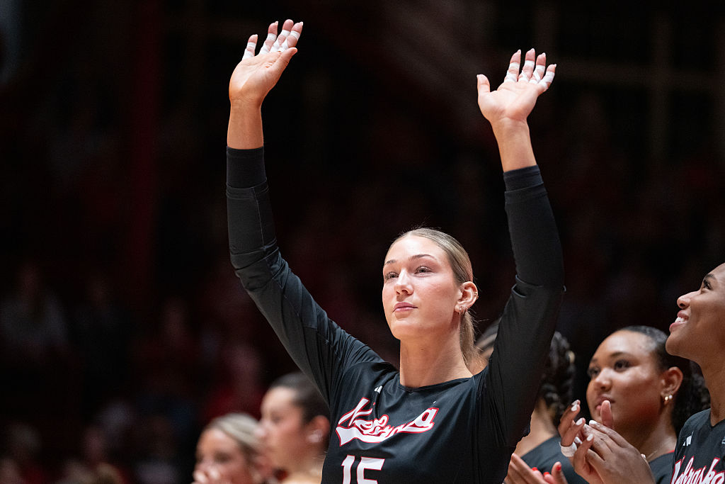 How to watch Nebraska vs Illinois Volleyball: TV Channel, Streaming, Time