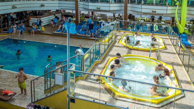 Cruise Trends Everyone Is Complaining About Right Now