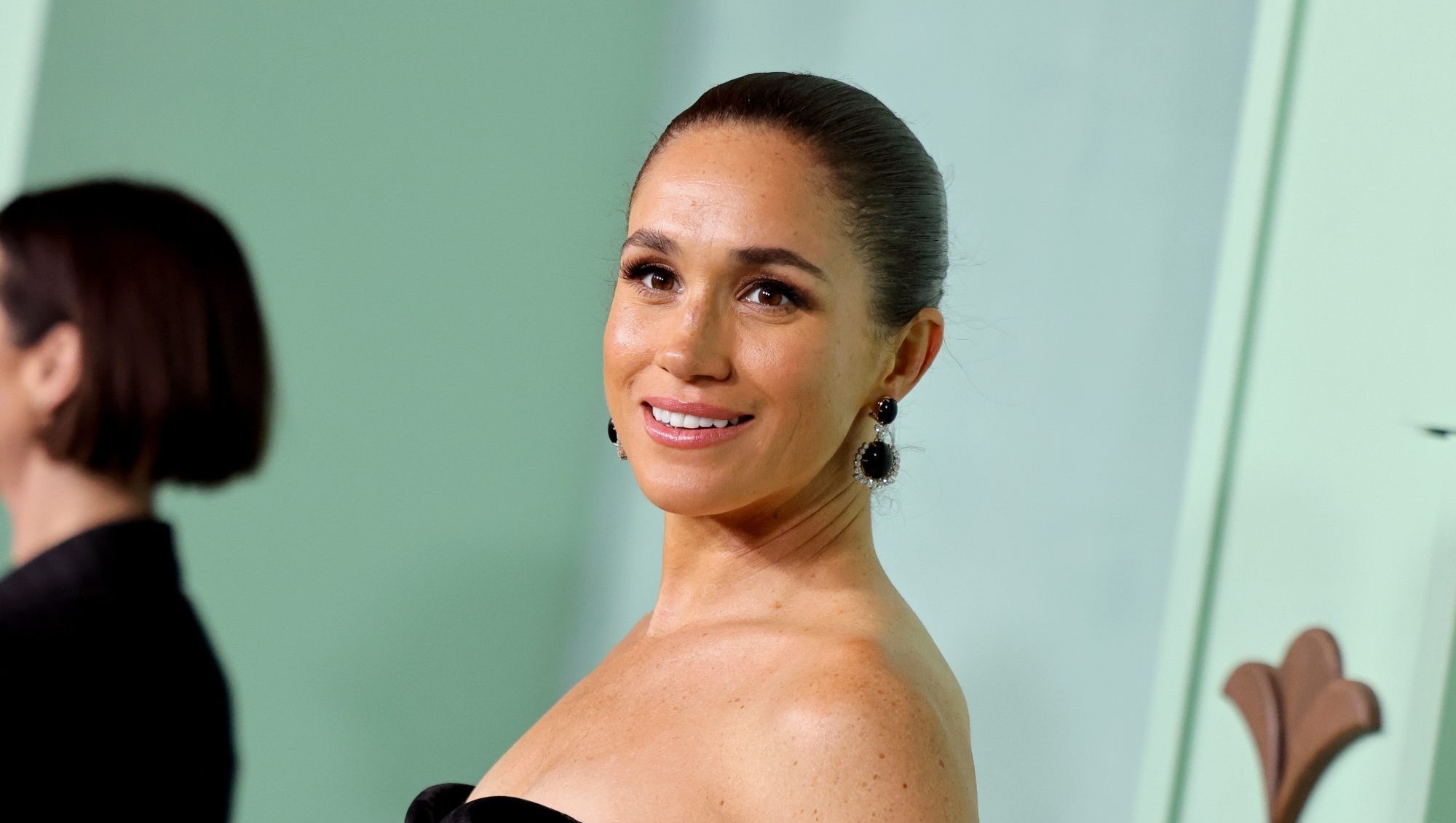 Meghan Markle's Burgundy Slip Dress Is a Hosts' Dream — The Look for Less