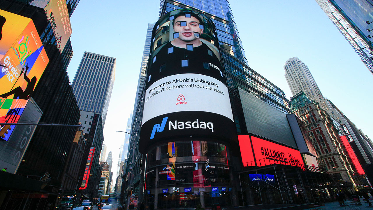 Airbnb apologizes after 'superhost' allegedly used AI-doctored photos to claim $16K in fake damages