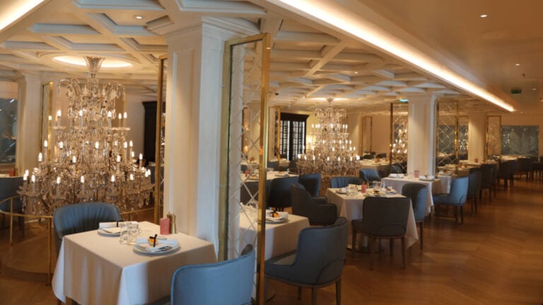 Norwegian Cruise Line Tightens Dress Code for Specialty Dining