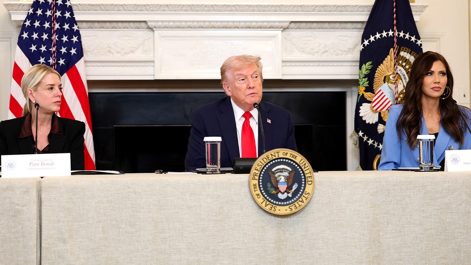 Trump to host roundtable on efforts to thwart cartels, human trafficking operations