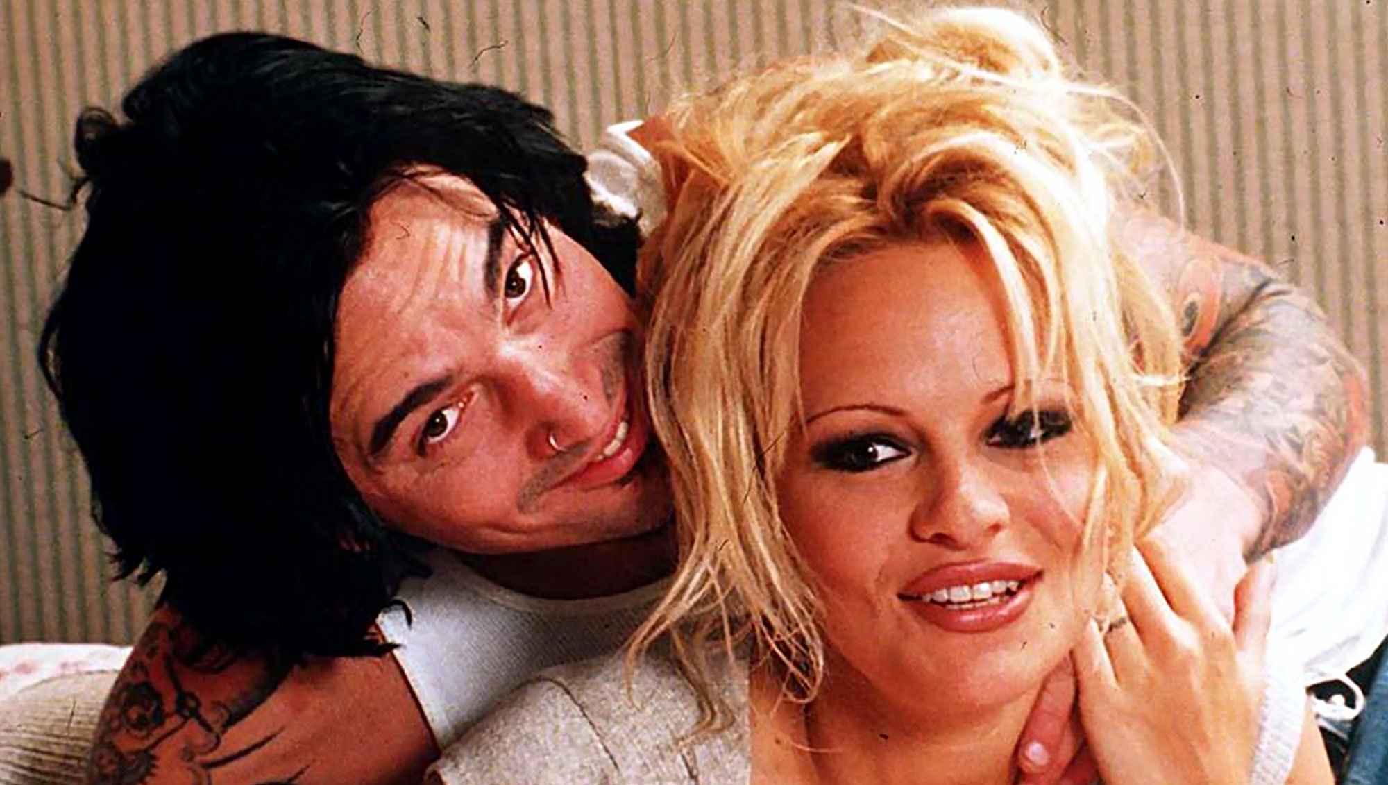 Look Back at Pamela Anderson and Tommy Lee’s Rocky Relationship Timeline