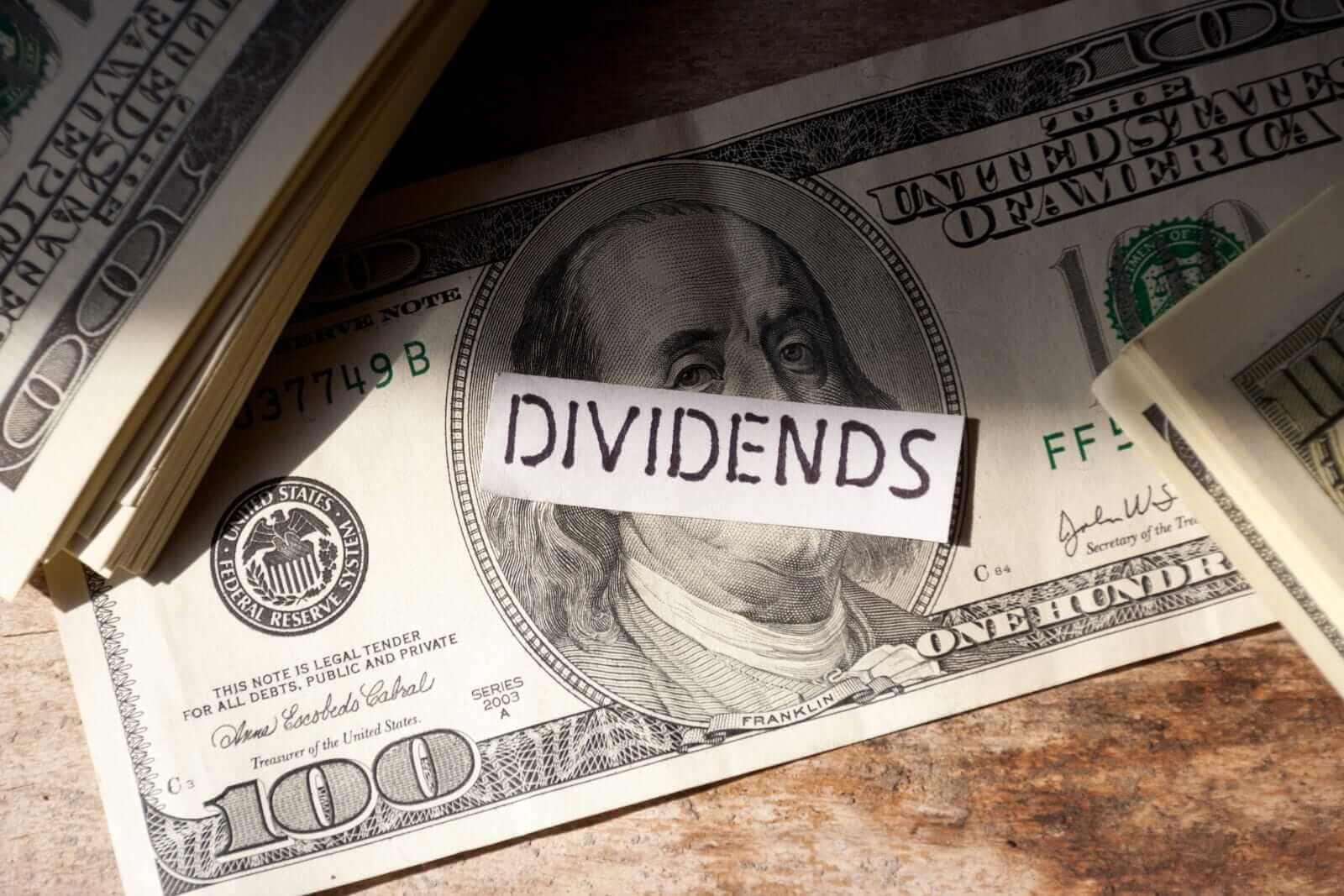 Seeking Passive Income? This ‘Strong Buy’ Dividend Stock Yields 8.6%.