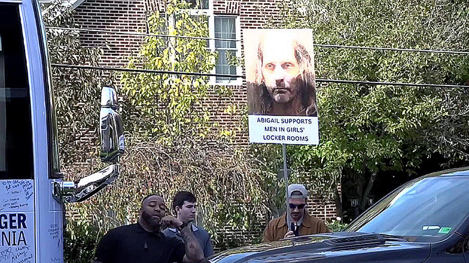 Protester trolls Spanberger with transgender pedophile's mugshot as he's due in nearby court