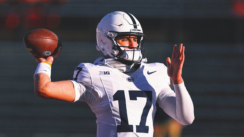 'What a Great Turnaround': Clemson Faces Penn State in Pinstripe Bowl