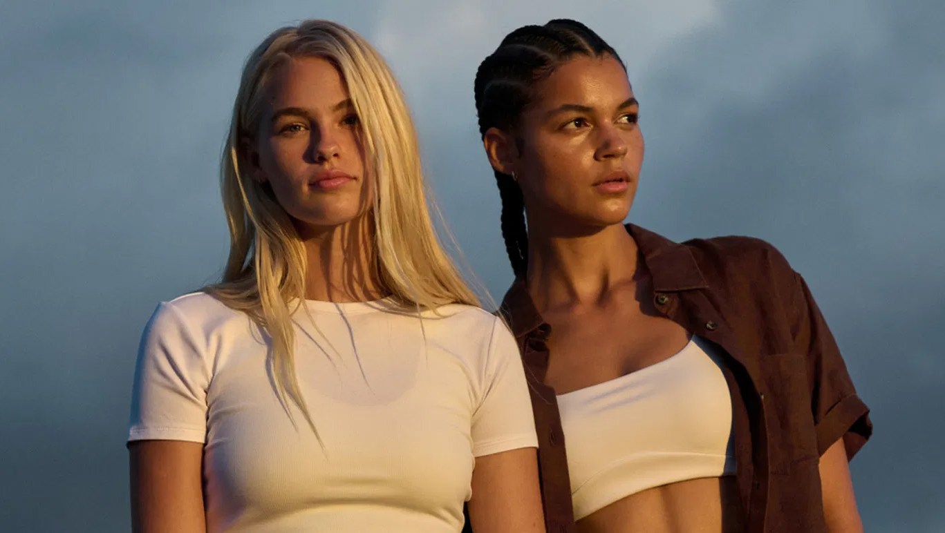 Athleta's Friends and Family Sale Is Here! Take 30% Off Everything