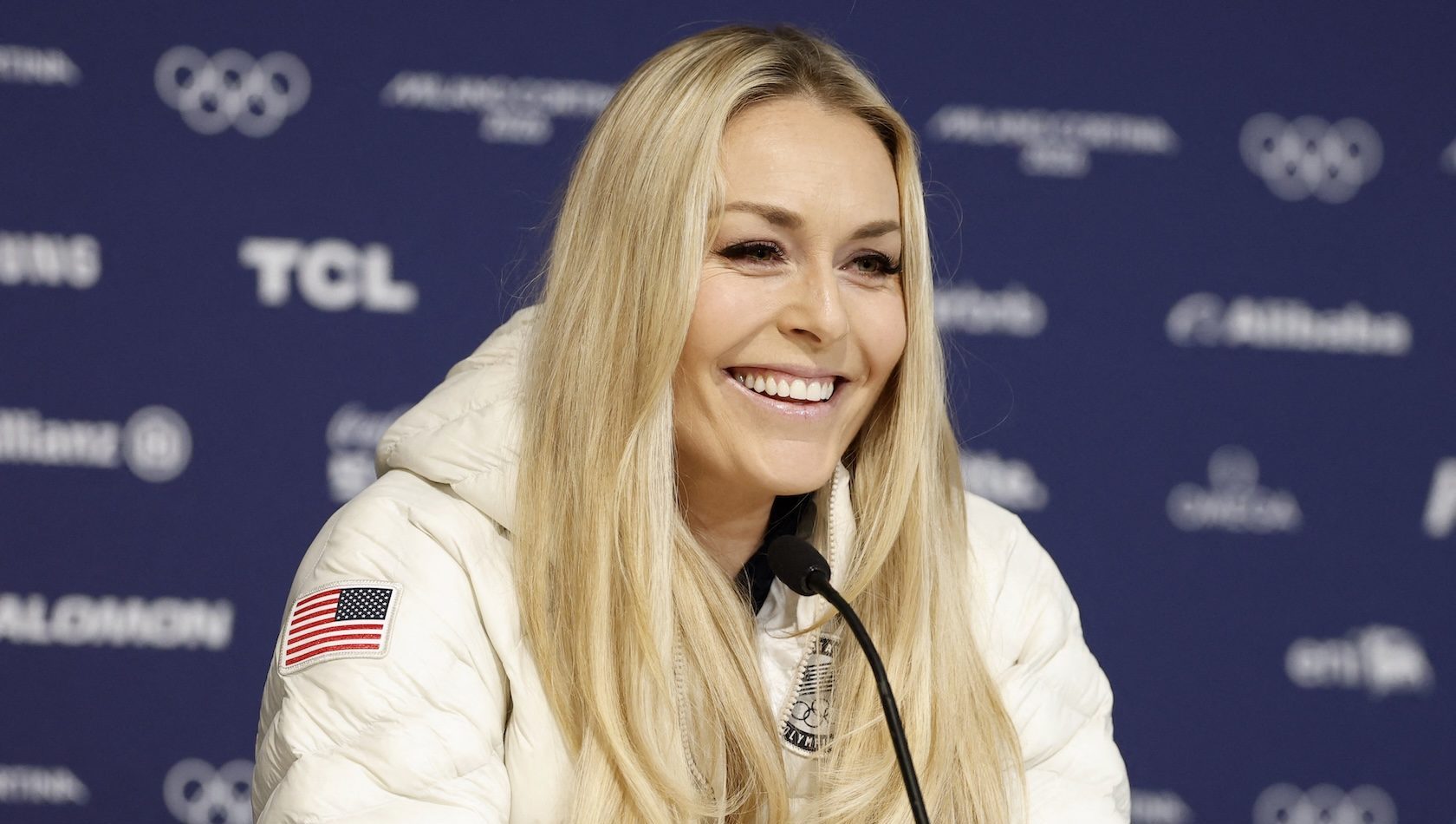 Lindsey Vonn Is Doing Pull Ups 6 Weeks After Gruesome Olympics Injury