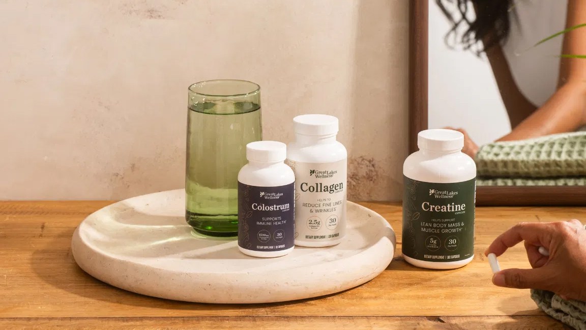 These Skin-Firming Collagen Capsules Help You Glow on the Go