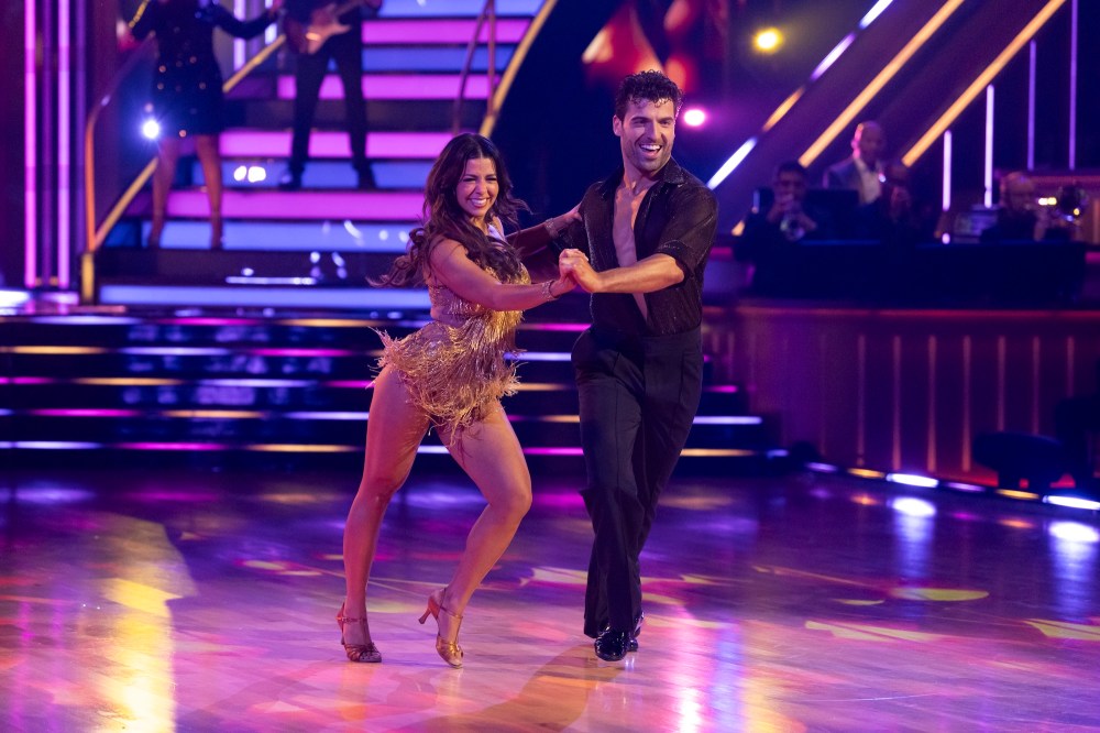 'DWTS' TikTok Night Brings the Tears — And a Shocking Elimination
